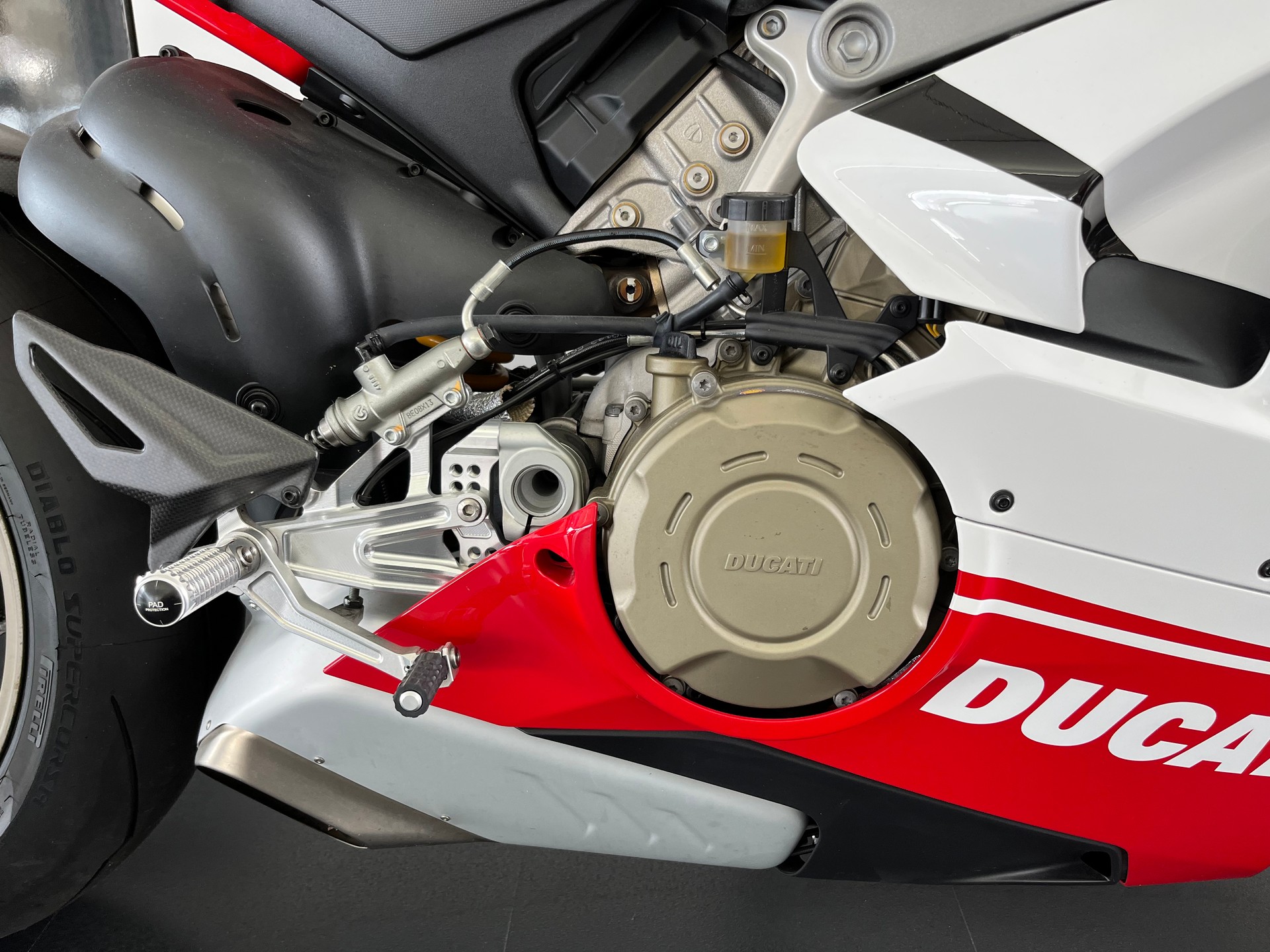 DUCATI Panigale 1103 V4 Speciale Magnesium Wheels - 4
