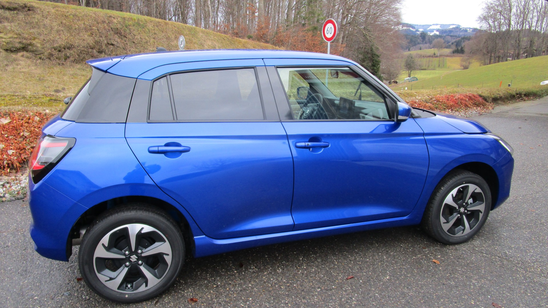 SUZUKI Swift 1.2 Compact Top Hybrid 4x4 - 3