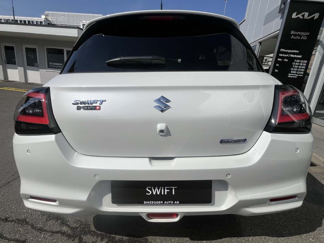 SUZUKI Swift 1.2 Sakura Top Hybrid - 4