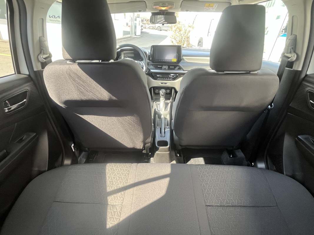 SUZUKI Swift 1.2 Sakura Top Hybrid - 6