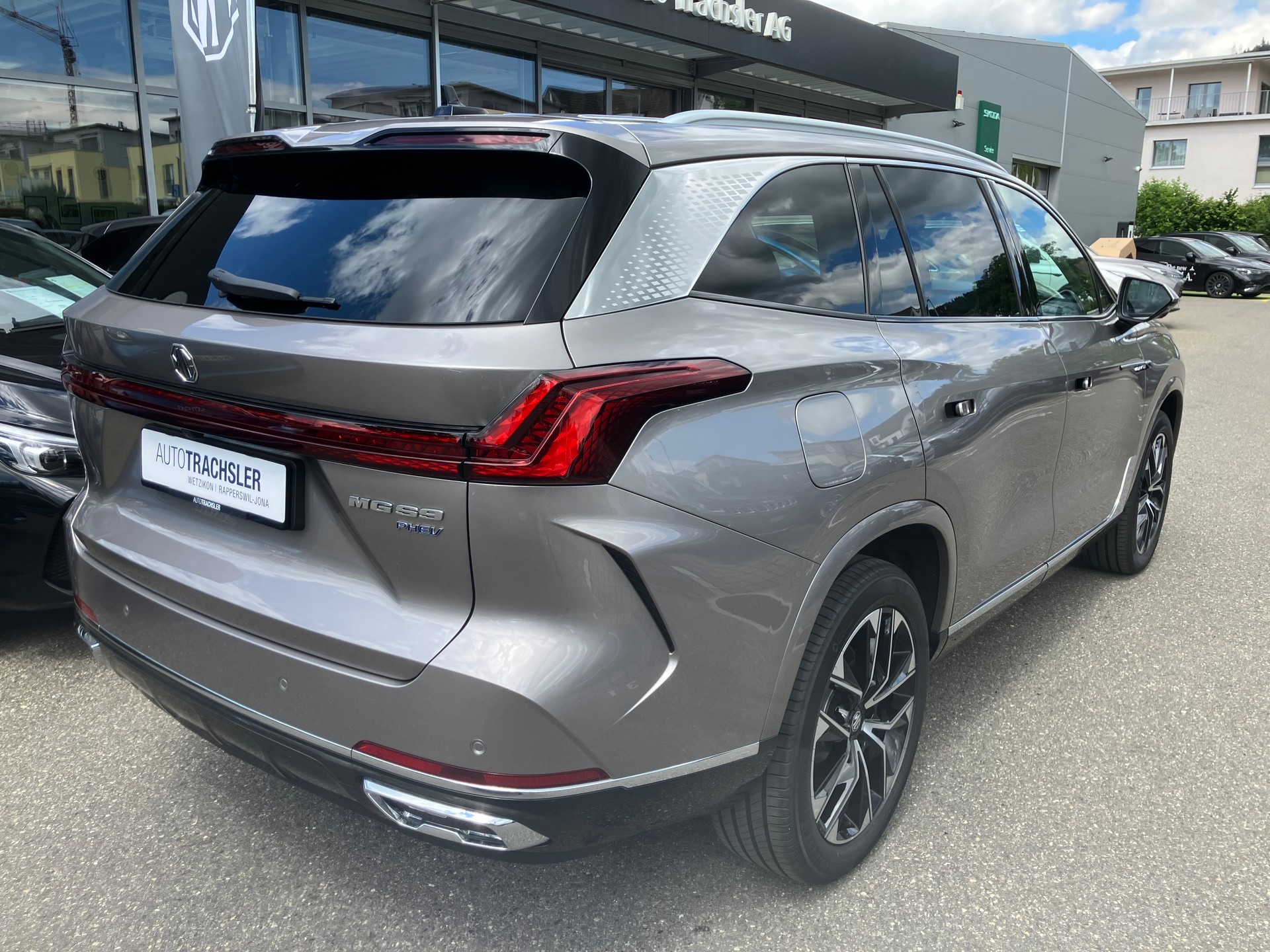 MG S9 1.5 T PHEV Premium - 4