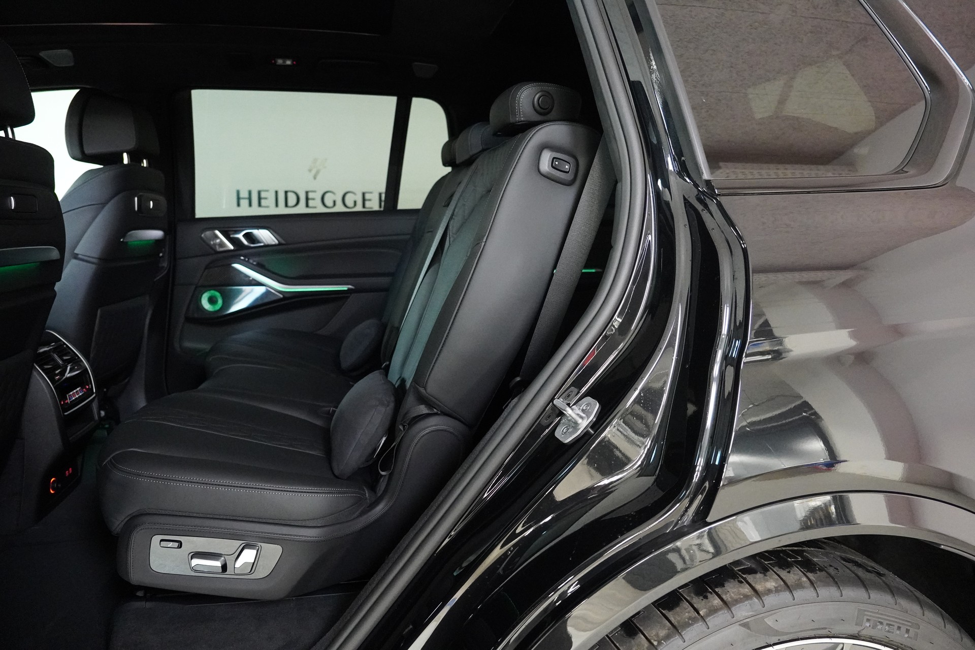 BMW-ALPINA XB 7 4.4 48V Allrad - 13