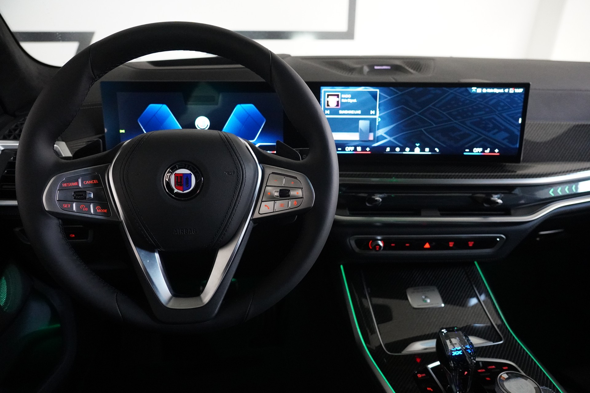 BMW-ALPINA XB 7 4.4 48V Allrad - 24