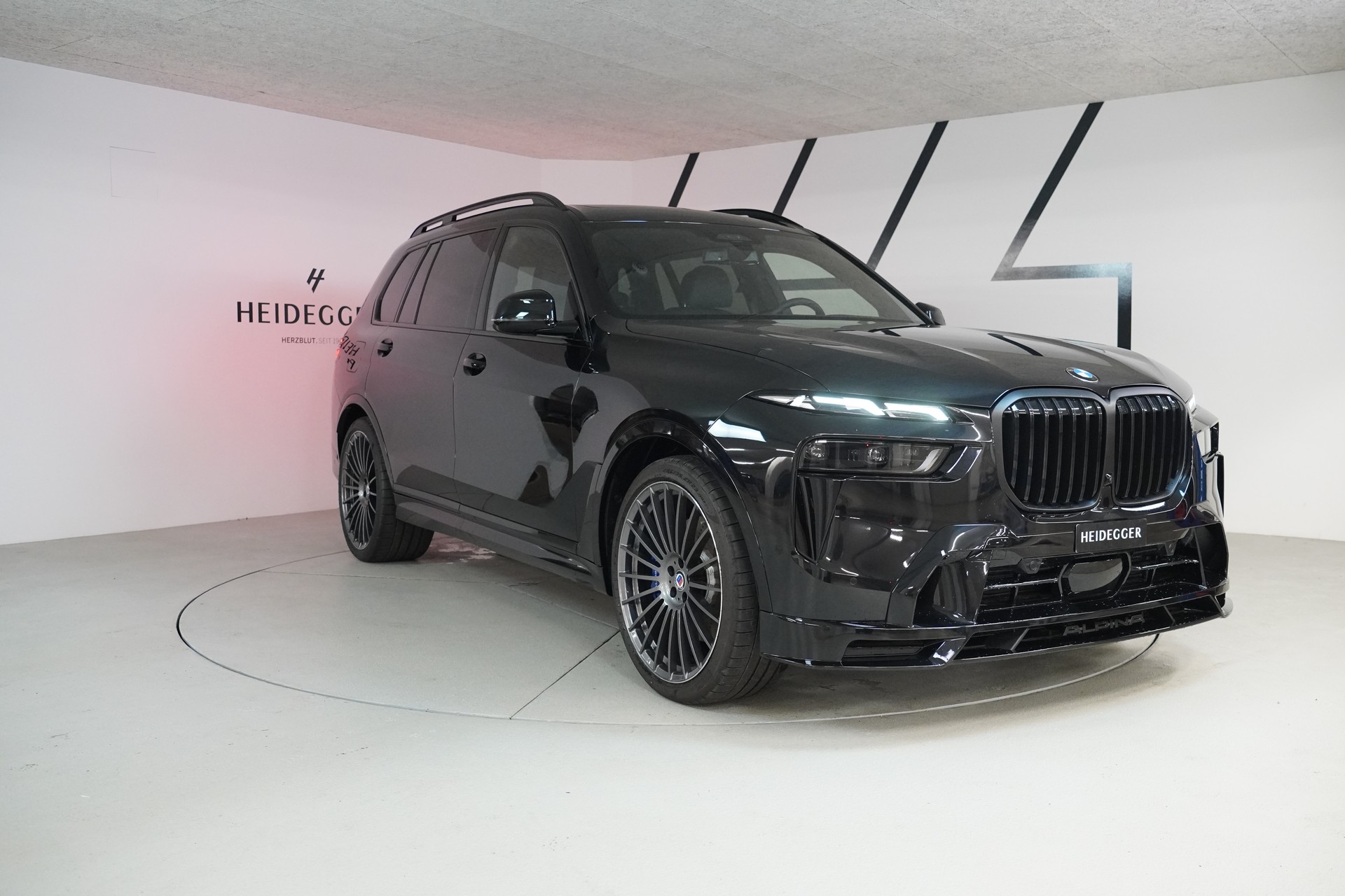 BMW-ALPINA XB 7 4.4 48V Allrad - 3