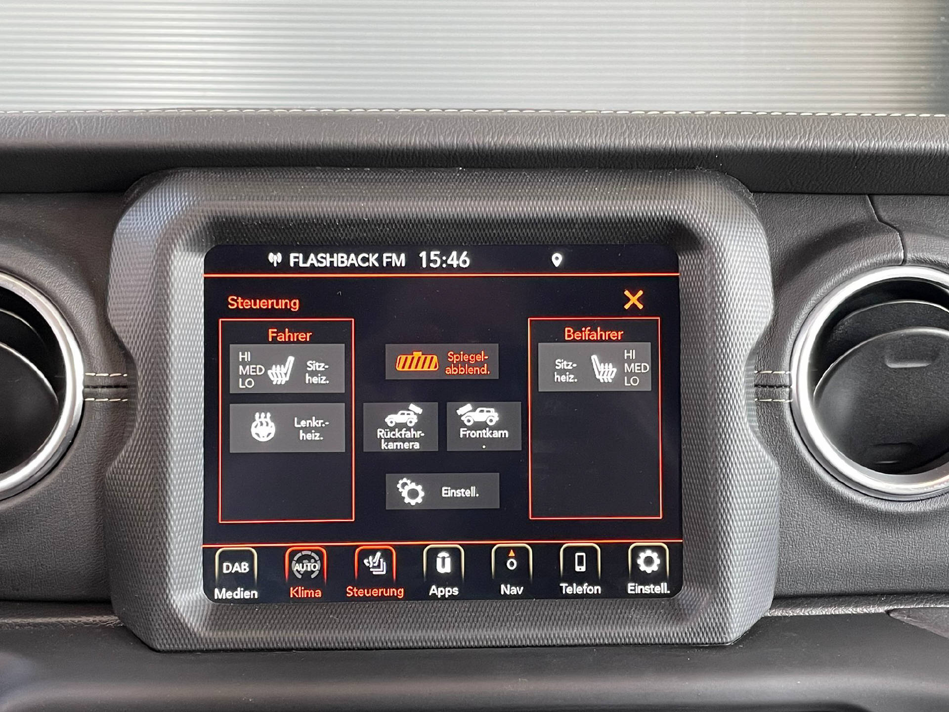 JEEP Wrangler 2.0 Turbo Sahara Unlimited 4xe-10