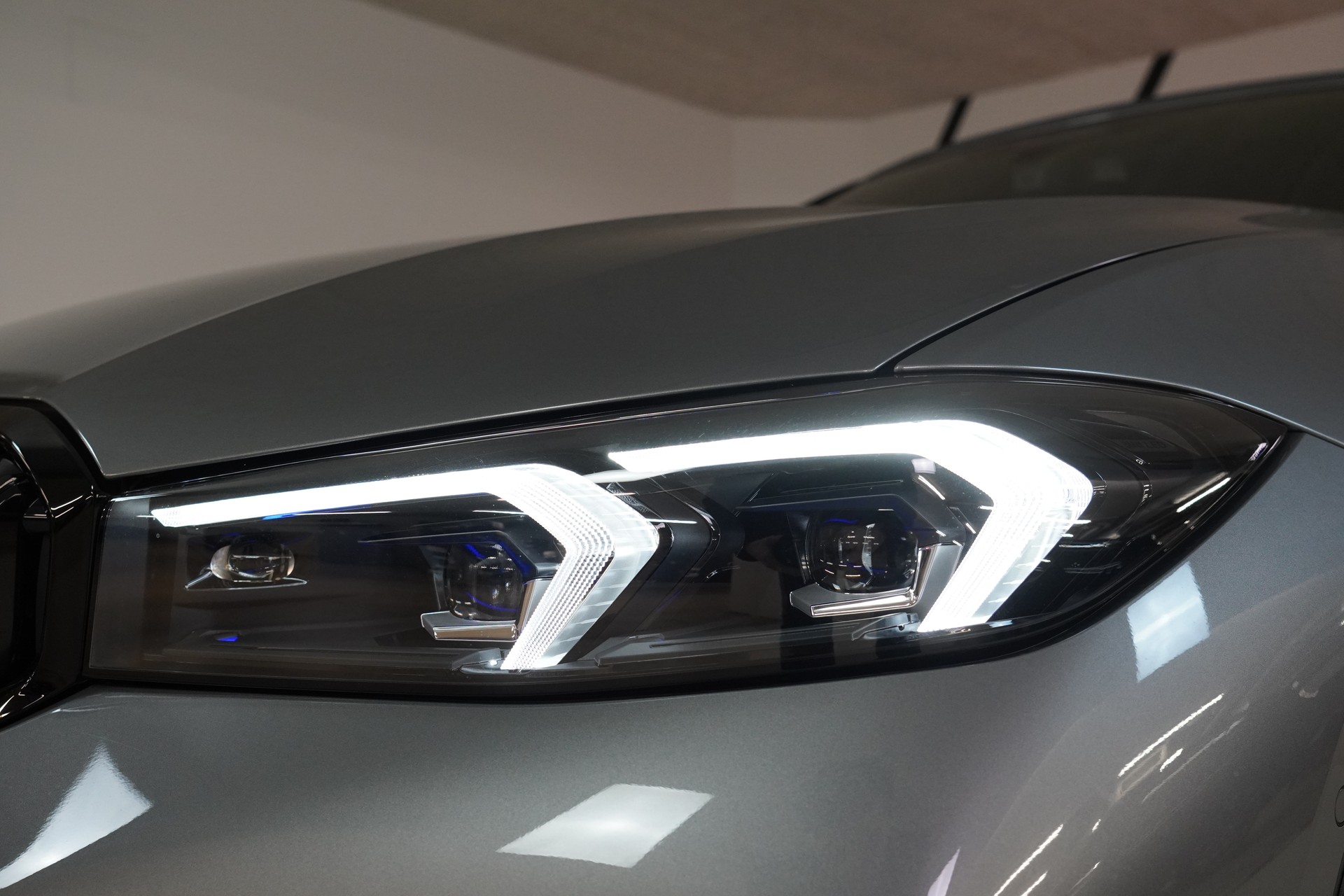 BMW-ALPINA D3 S BiTurbo Touring 3.0d xDrive Switch-Tronic - 9