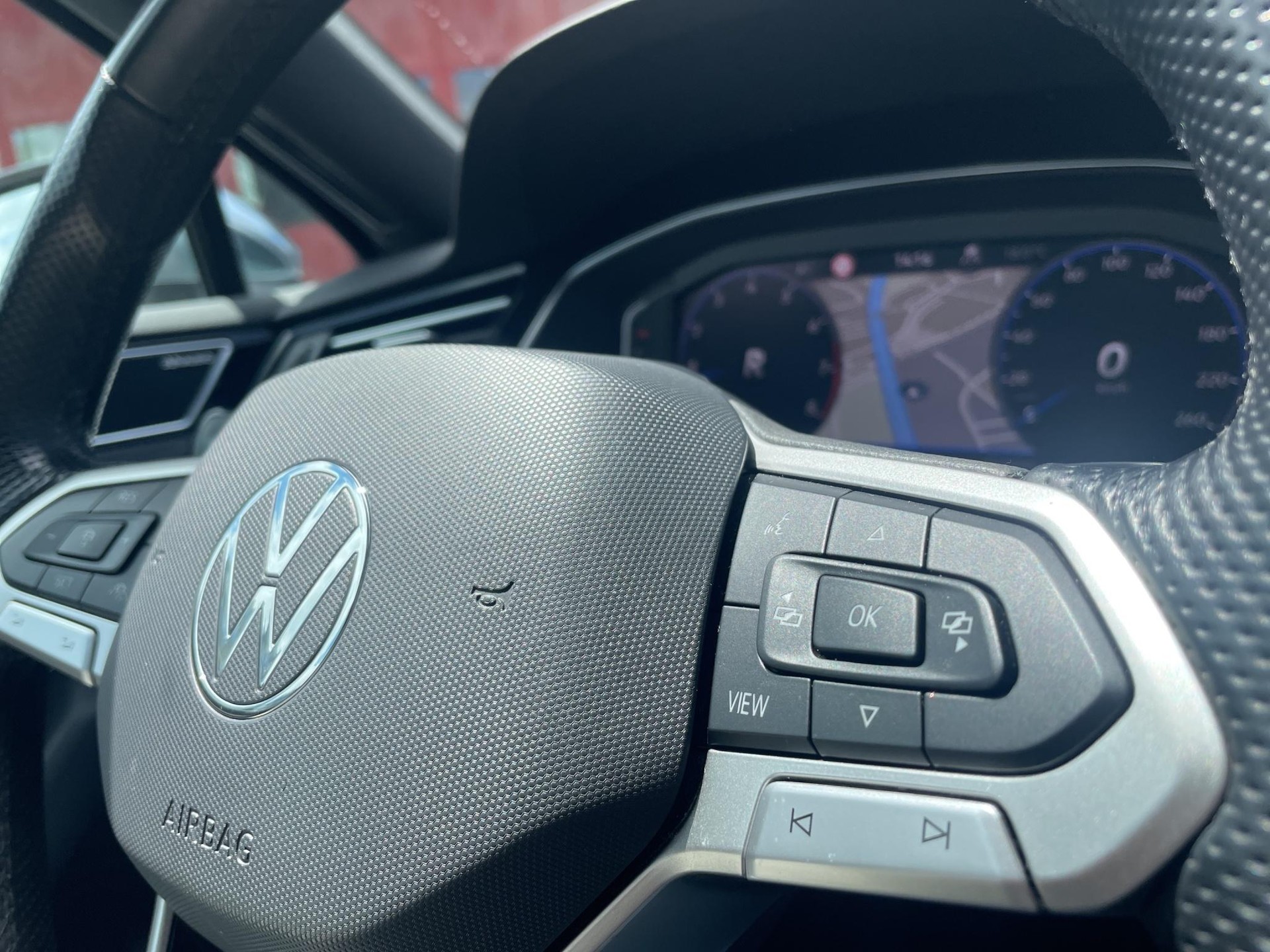 VW Passat Variant 2.0 TSI Alltrack DSG 4m - 23