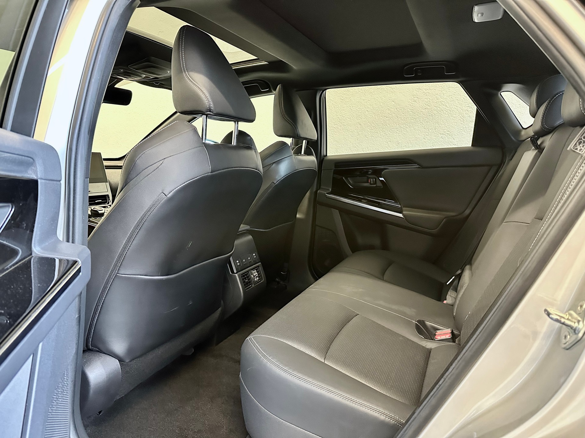 TOYOTA bZ4X Premium 71,4 kWh 4WD - 24