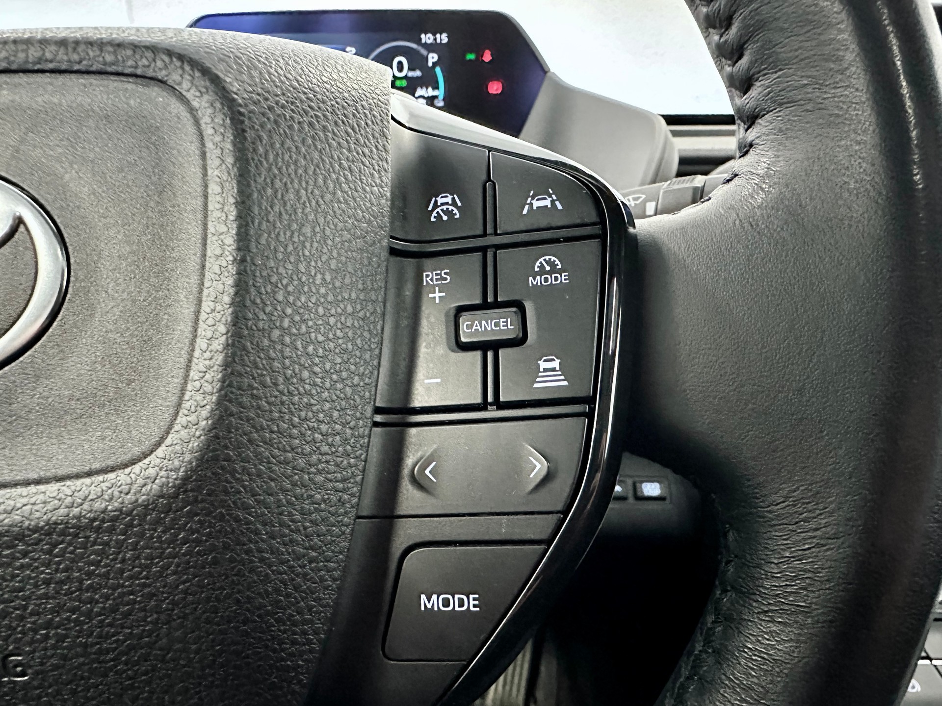 TOYOTA bZ4X Premium 71,4 kWh 4WD - 15