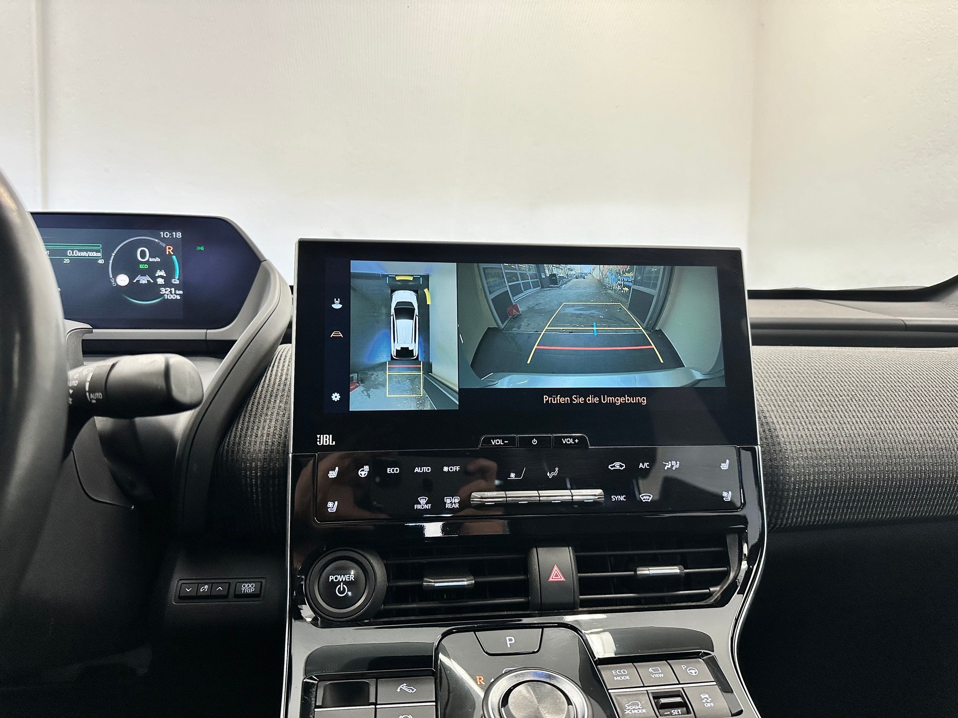 TOYOTA bZ4X Premium 71,4 kWh 4WD - 19