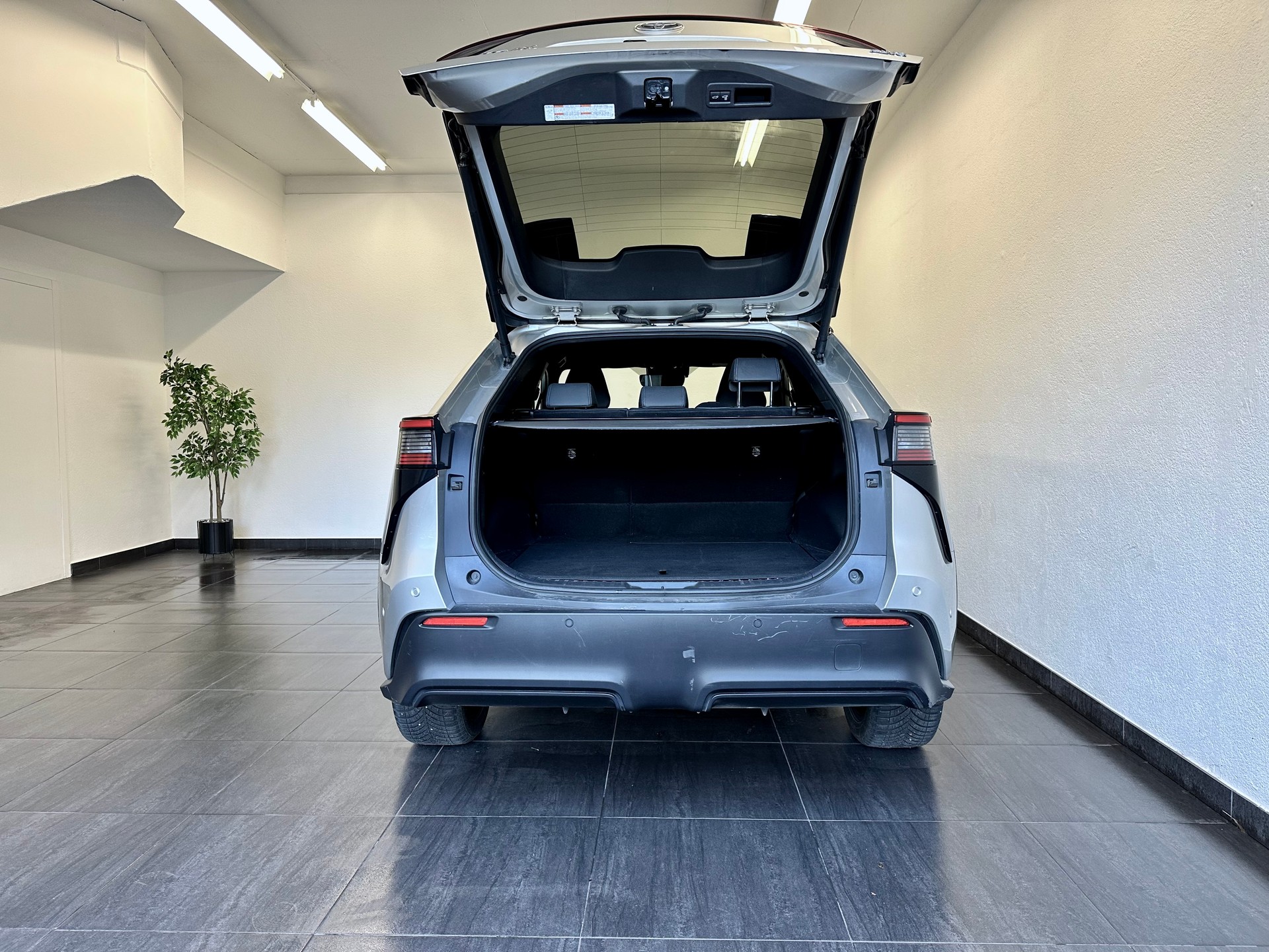 TOYOTA bZ4X Premium 71,4 kWh 4WD - 26