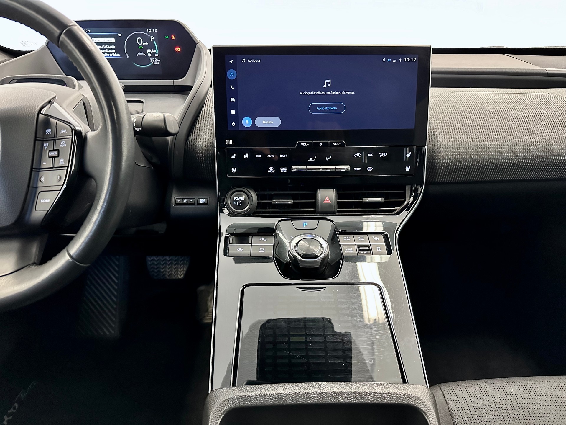 TOYOTA bZ4X Premium 71,4 kWh 4WD - 17