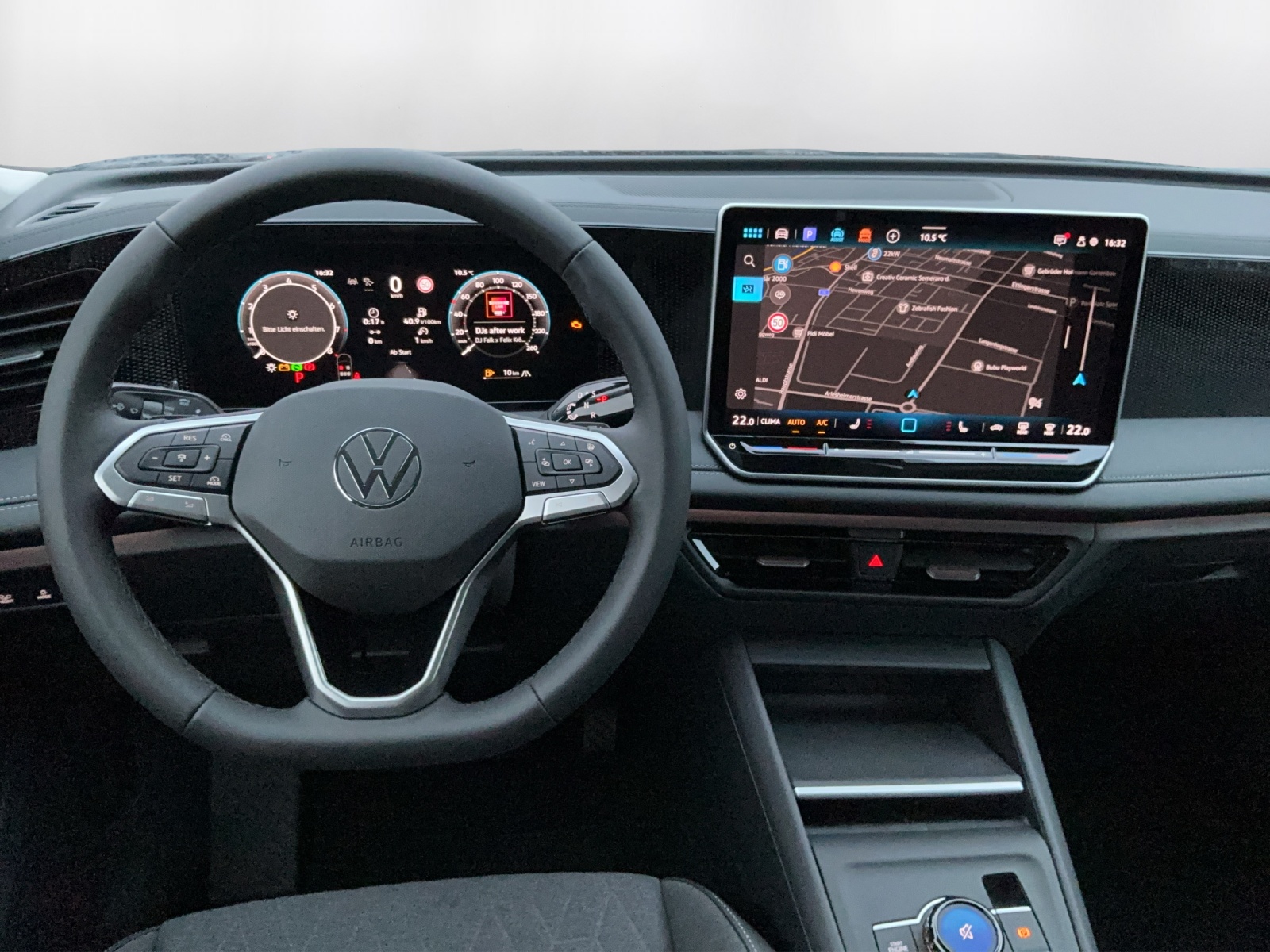 VW Tiguan 2.0 TSI DSG United 4Motion - 7