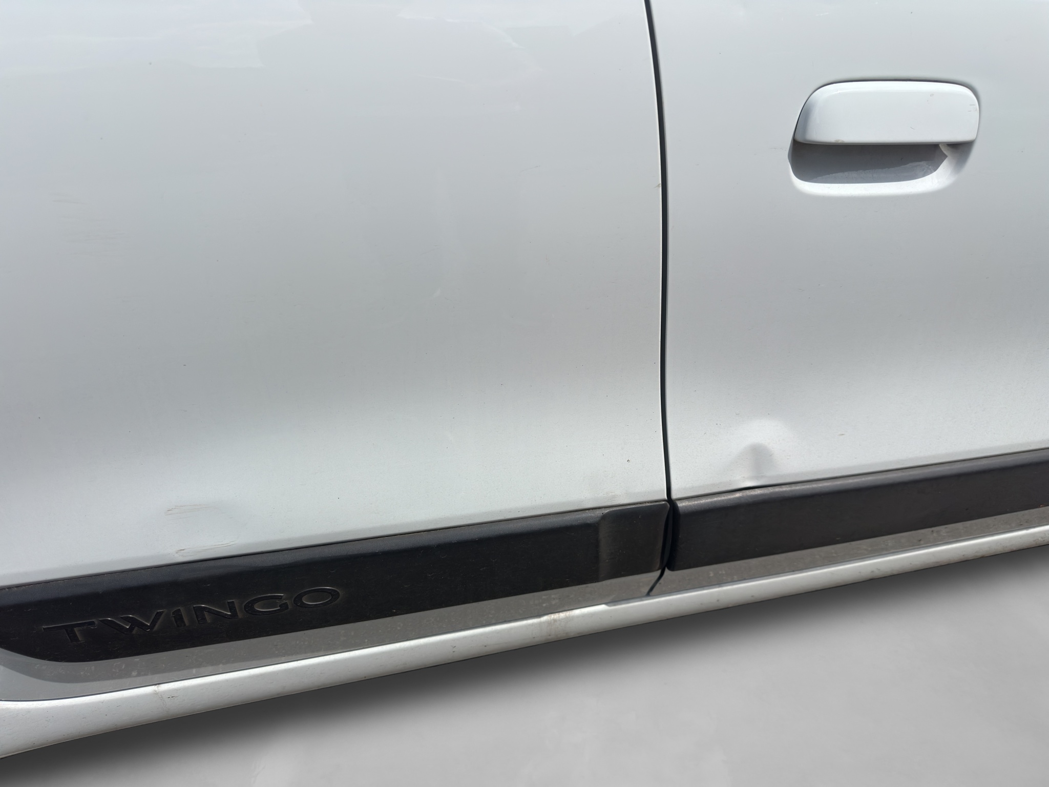 RENAULT TWINGO 14