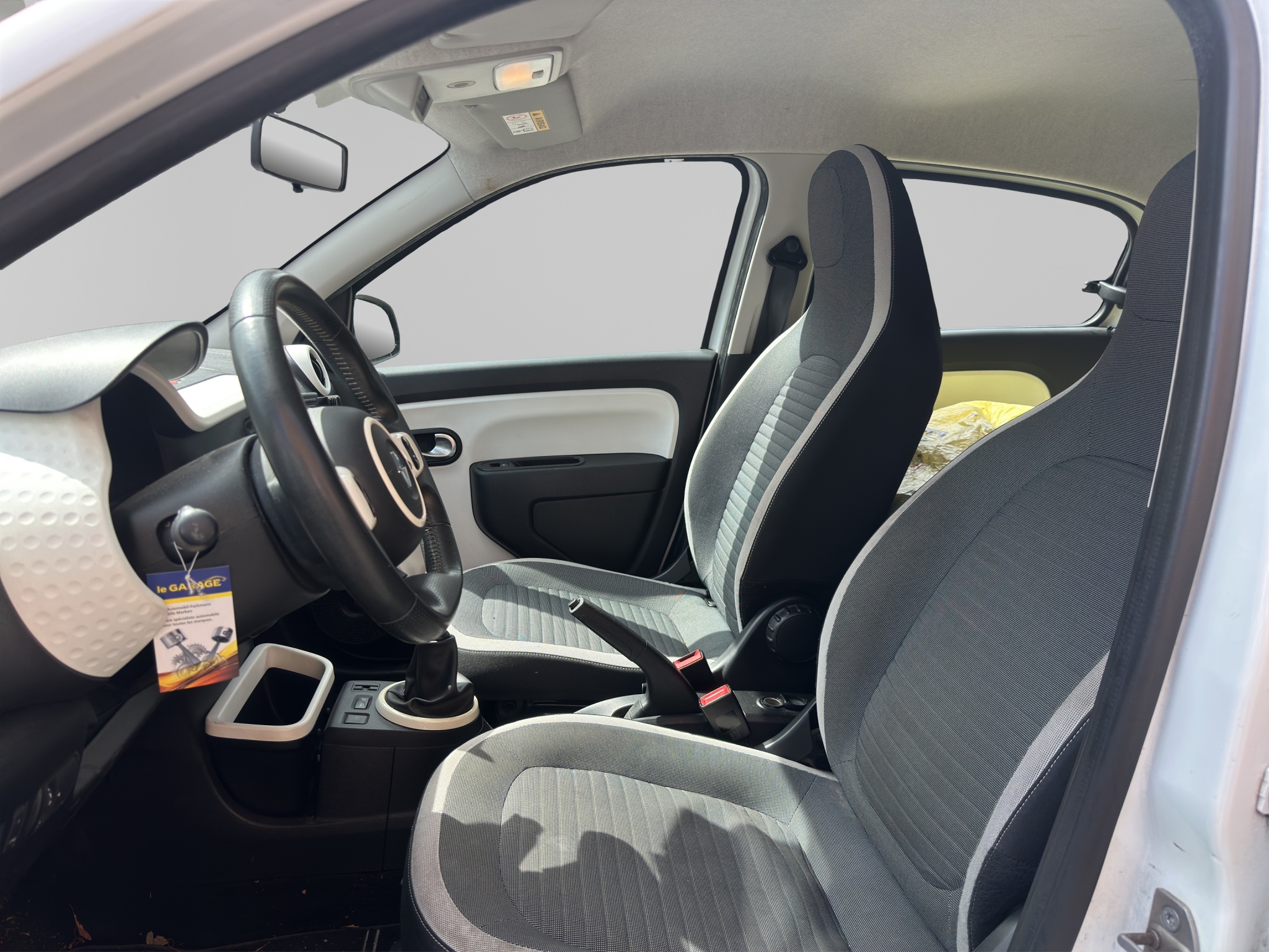 RENAULT TWINGO 9