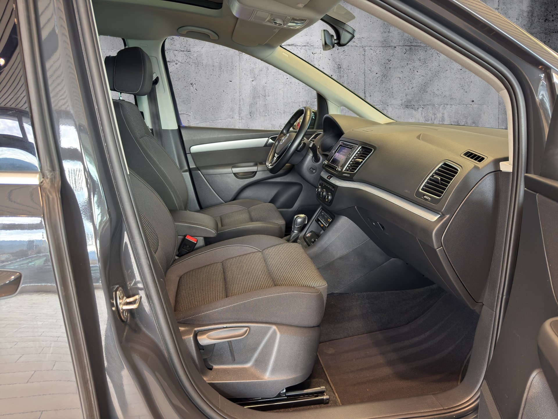 VW Sharan 1.4 TSI BlMT Comfortline DSG - 14