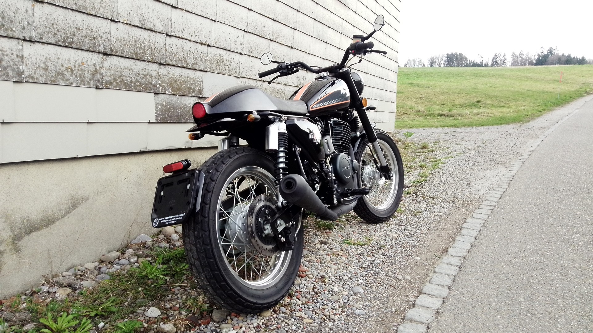 MASH 650 Dirt Track - 3