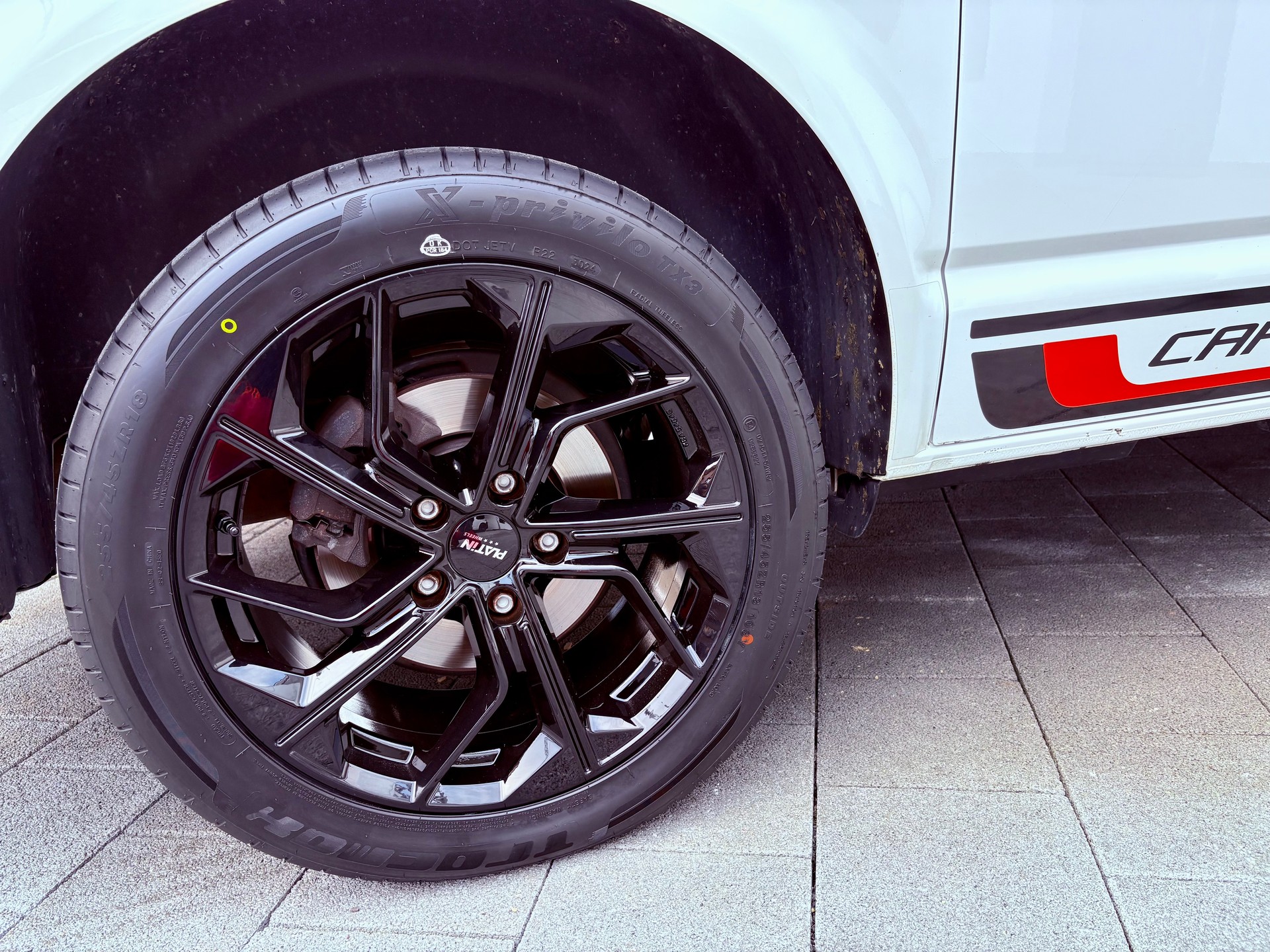 VW T6.1 2.0 TDI Caravelle 4Motion - 4