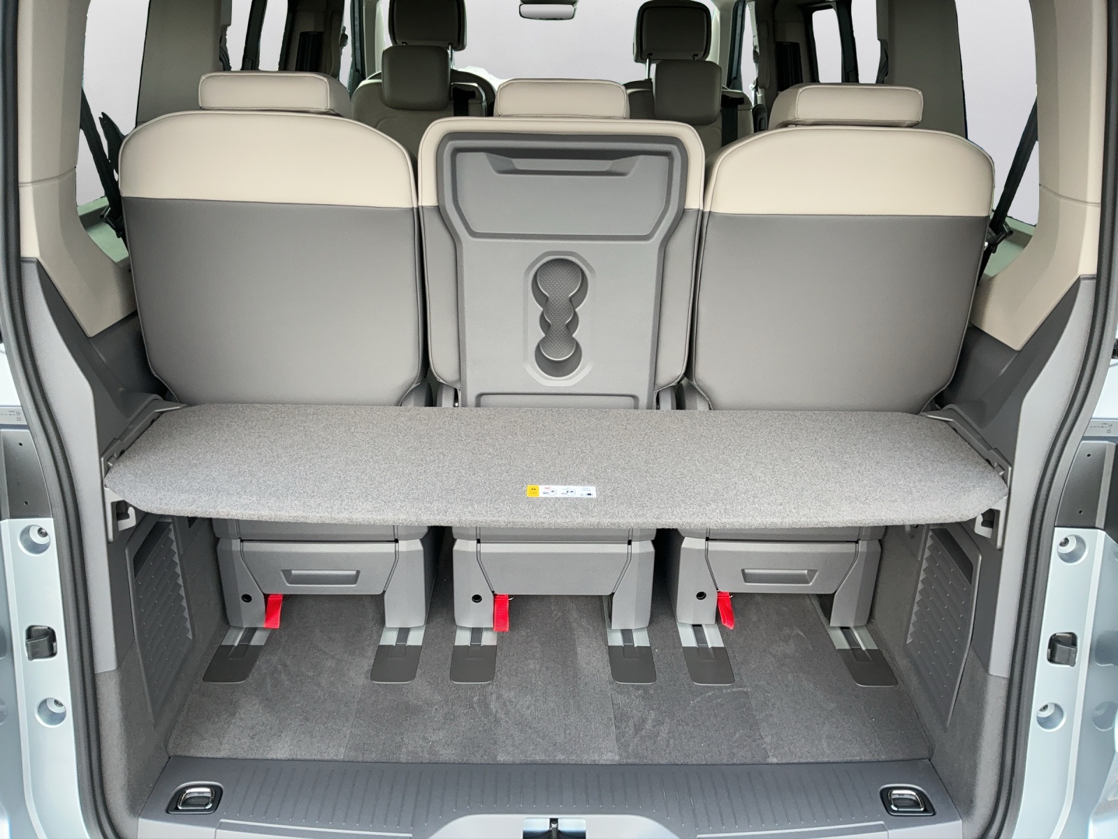 VW Multivan 2.0 TSI Life DSG - 12