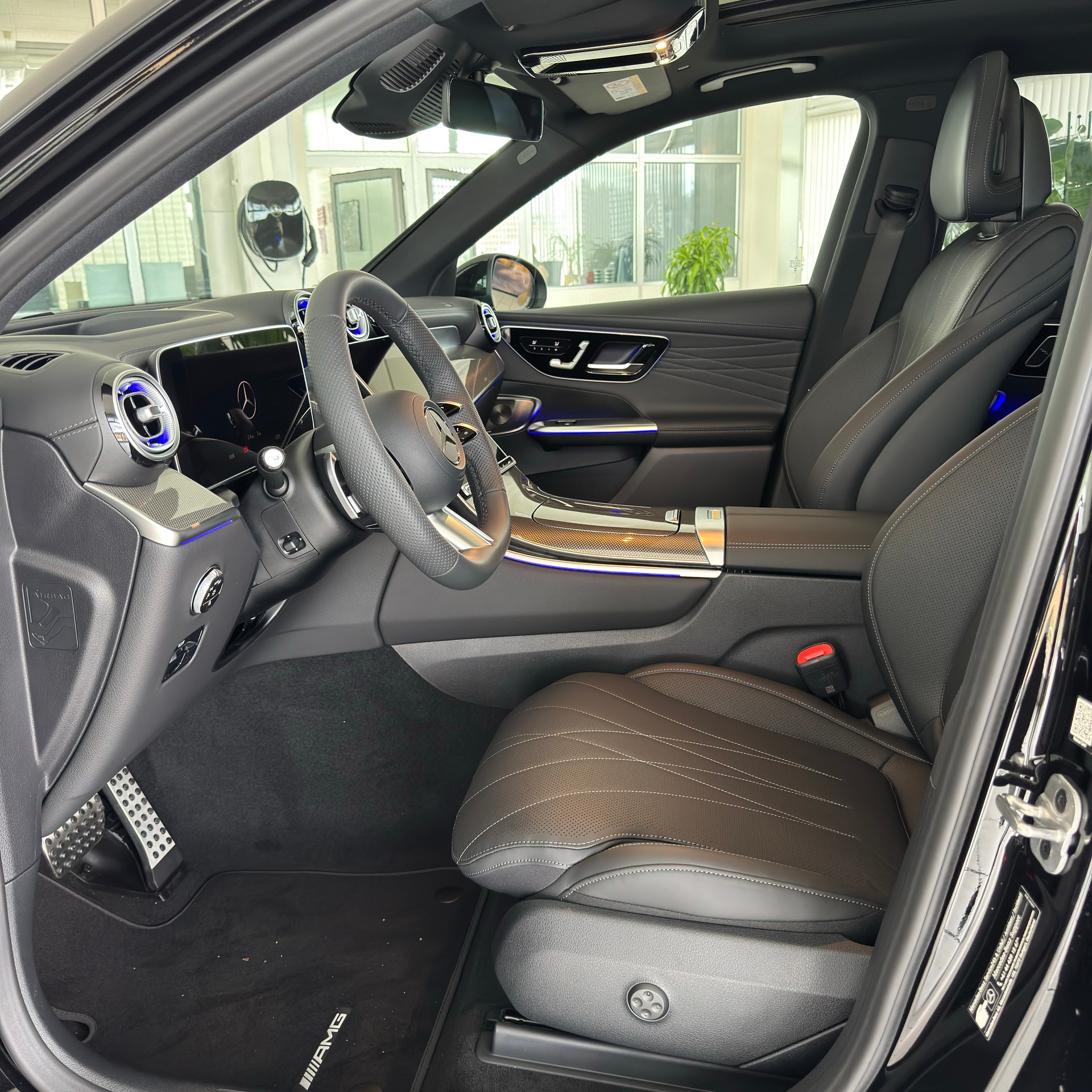 MERCEDES-BENZ GLC 300 4MATIC - 9
