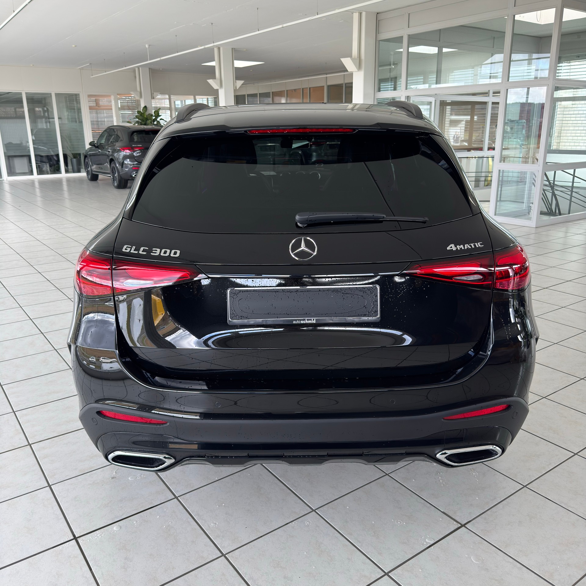 MERCEDES-BENZ GLC 300 4MATIC - 6