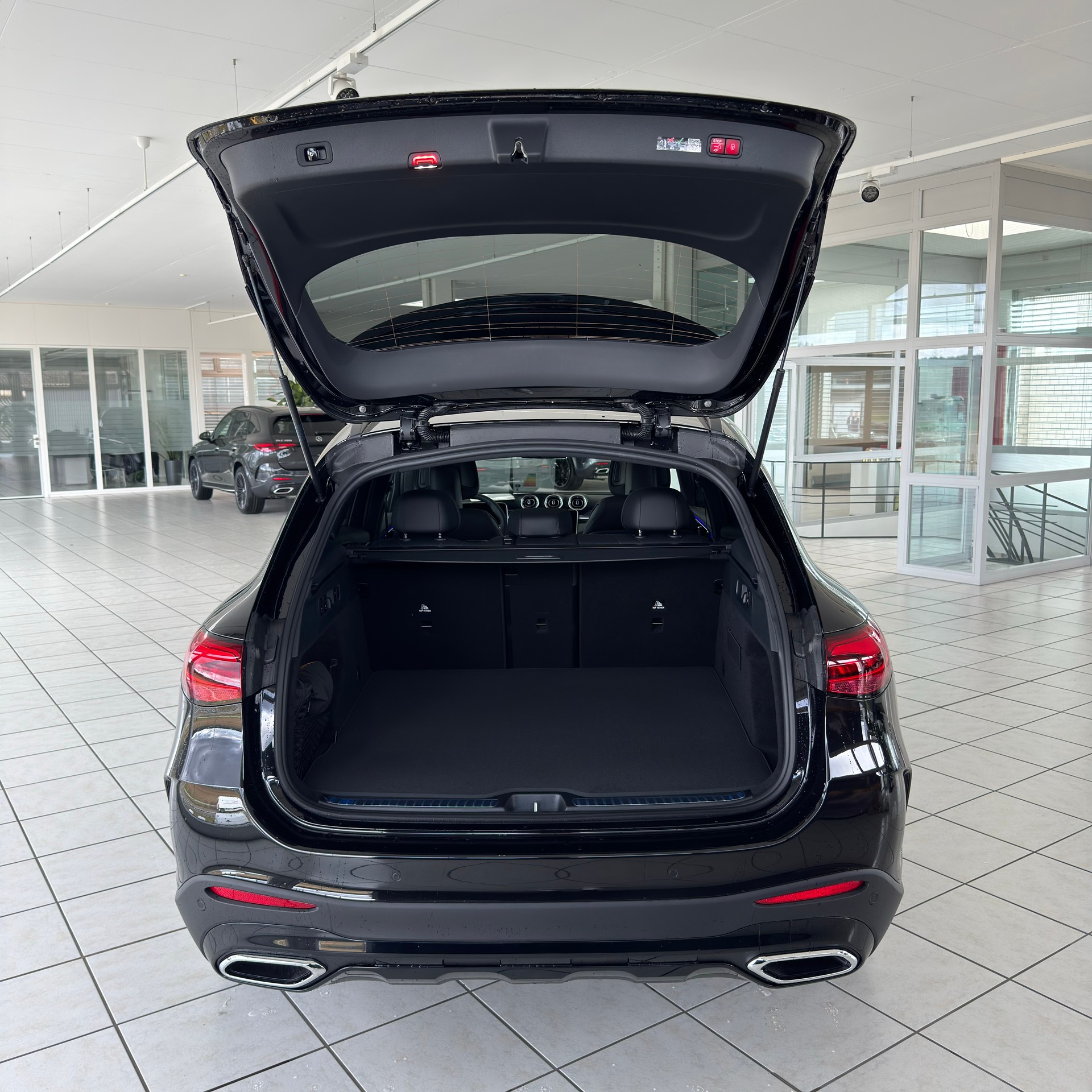 MERCEDES-BENZ GLC 300 4MATIC - 7