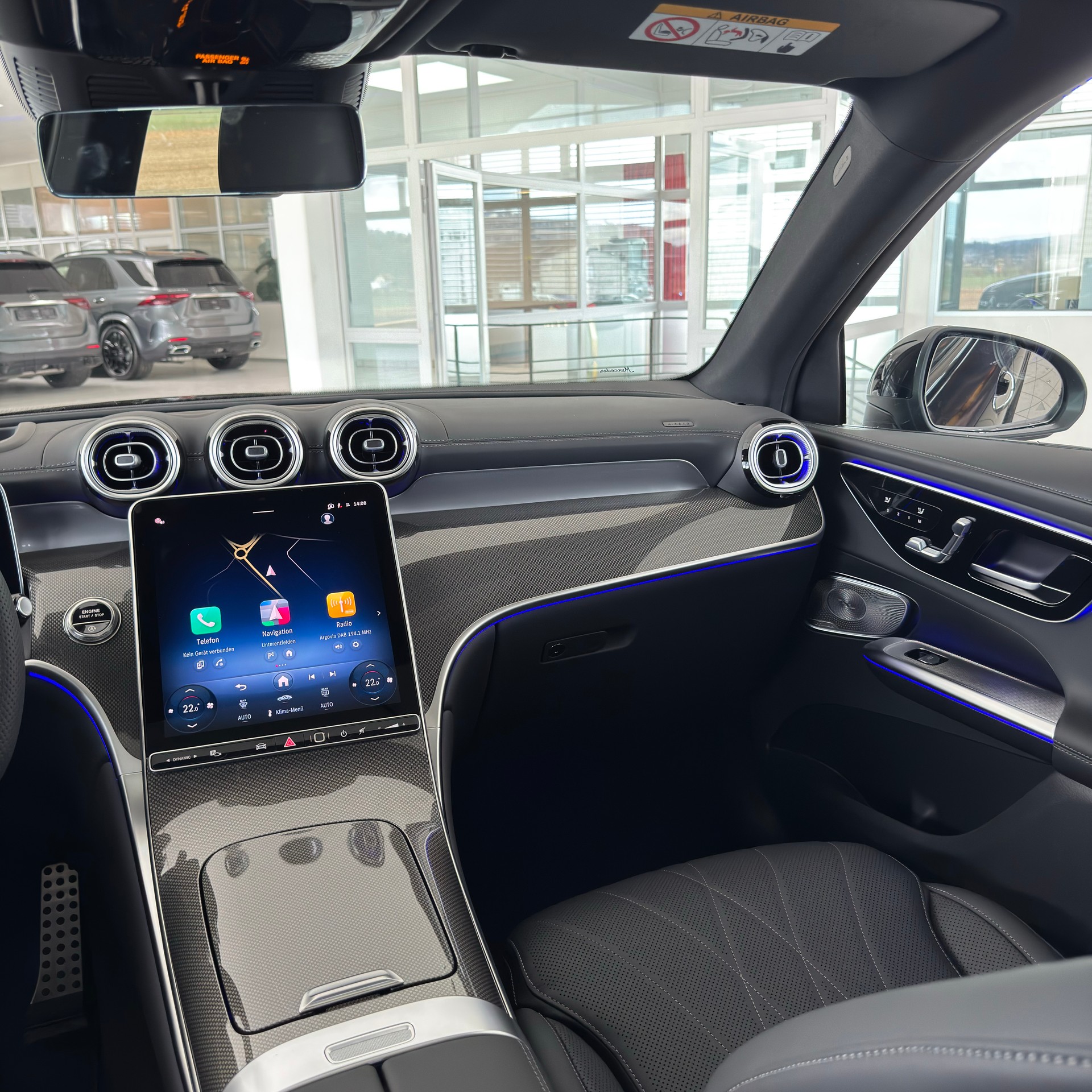 MERCEDES-BENZ GLC 300 4MATIC - 14