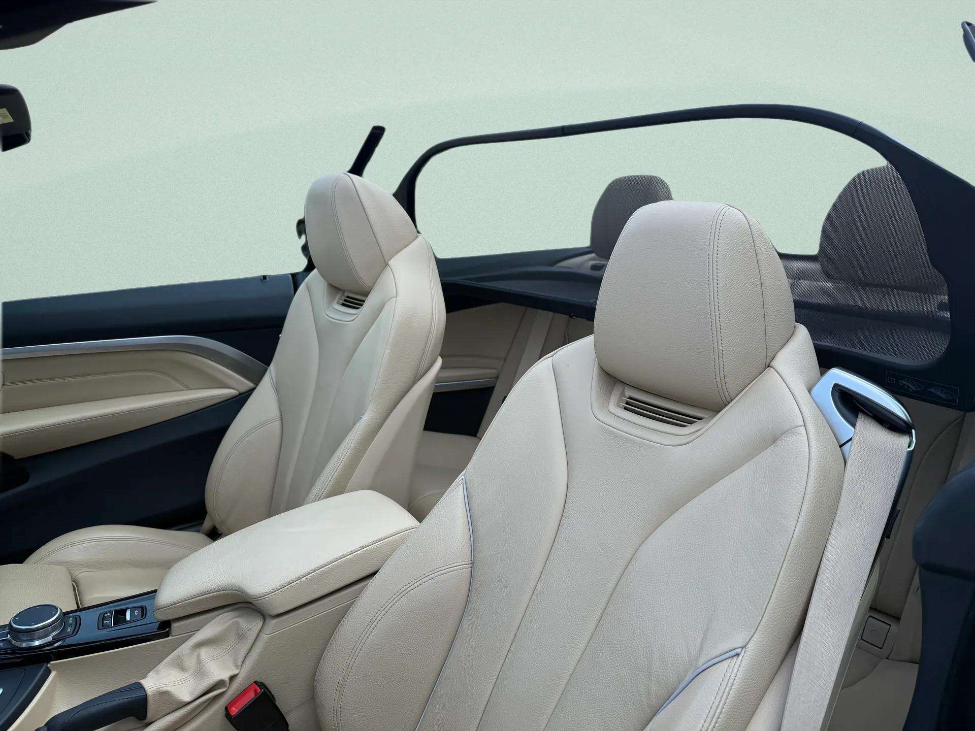 BMW 440i Cabriolet xDrive Luxury Line Steptronic - 11