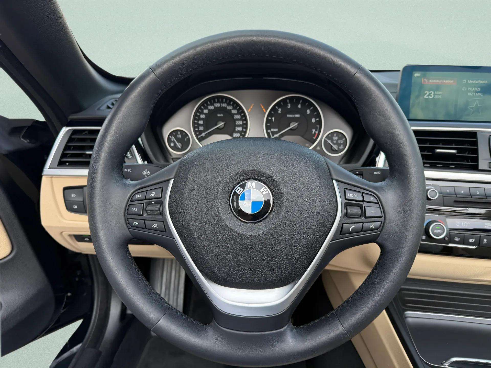 BMW 440i Cabriolet xDrive Luxury Line Steptronic - 16