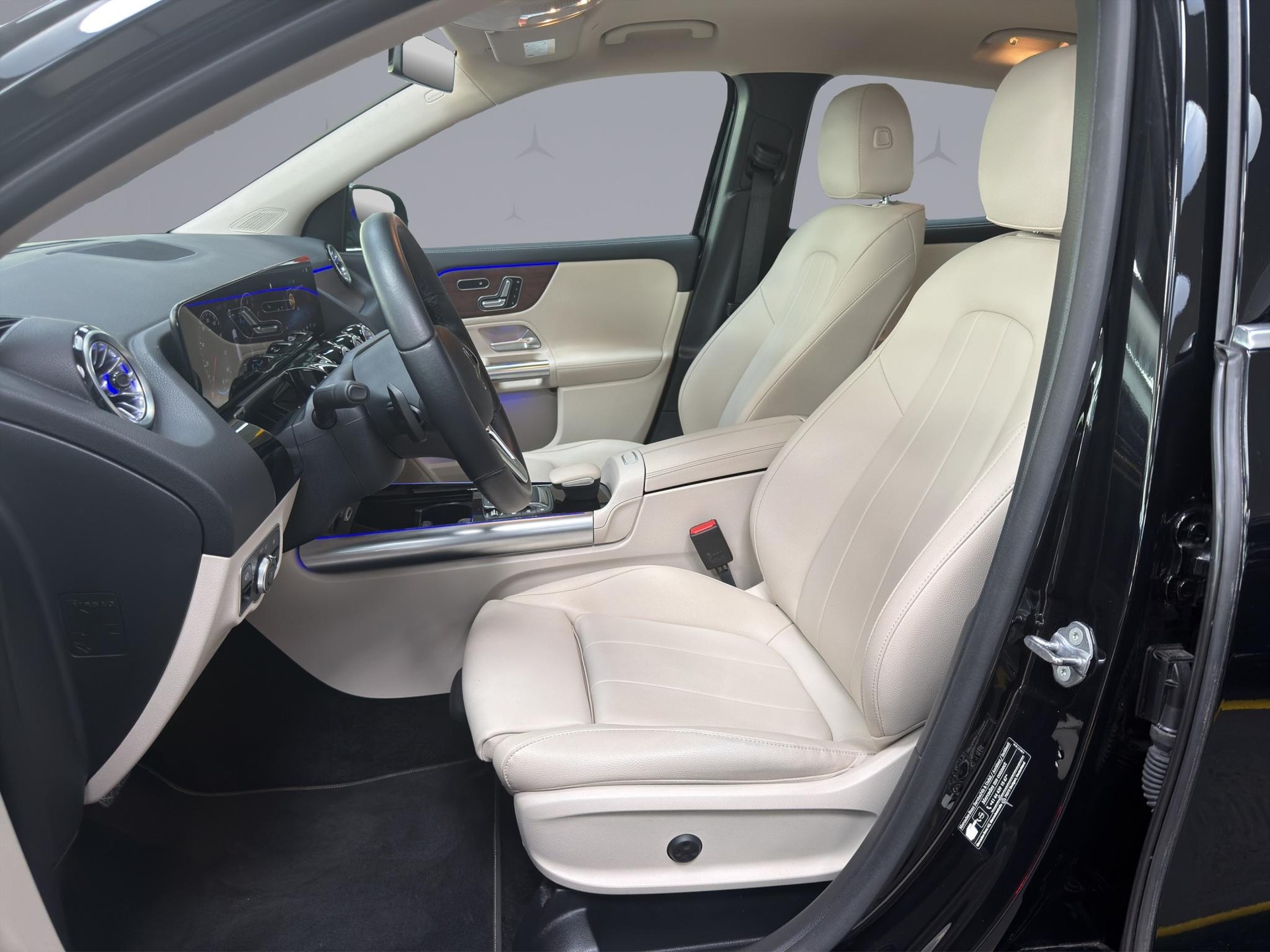 MERCEDES-BENZ GLA 250 Progressive 4matic - 9
