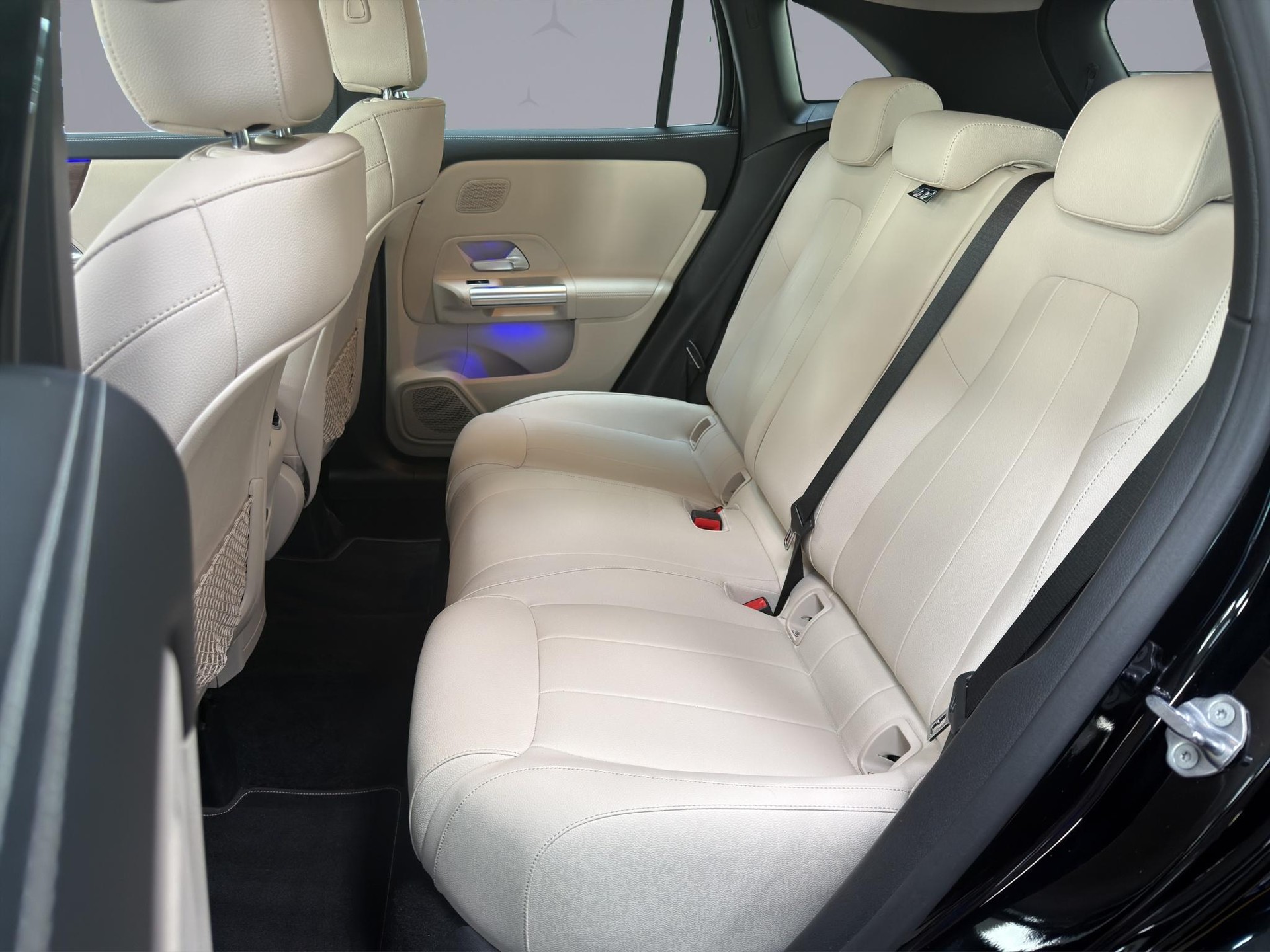 MERCEDES-BENZ GLA 250 Progressive 4matic - 10
