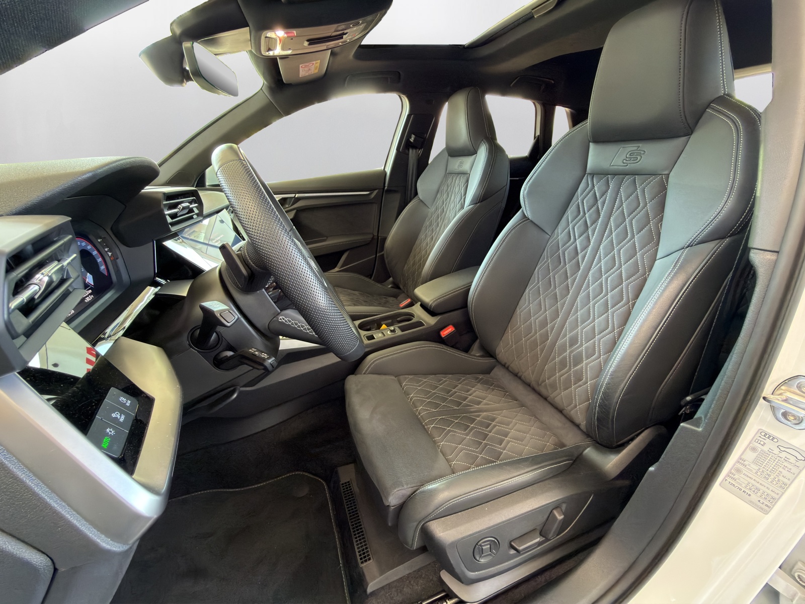 AUDI A3 Sportback 35 TFSI S line Attraction S-tronic - 10