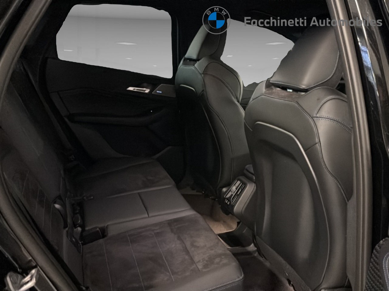 BMW 220i Active Tourer M Sport DKG - 12