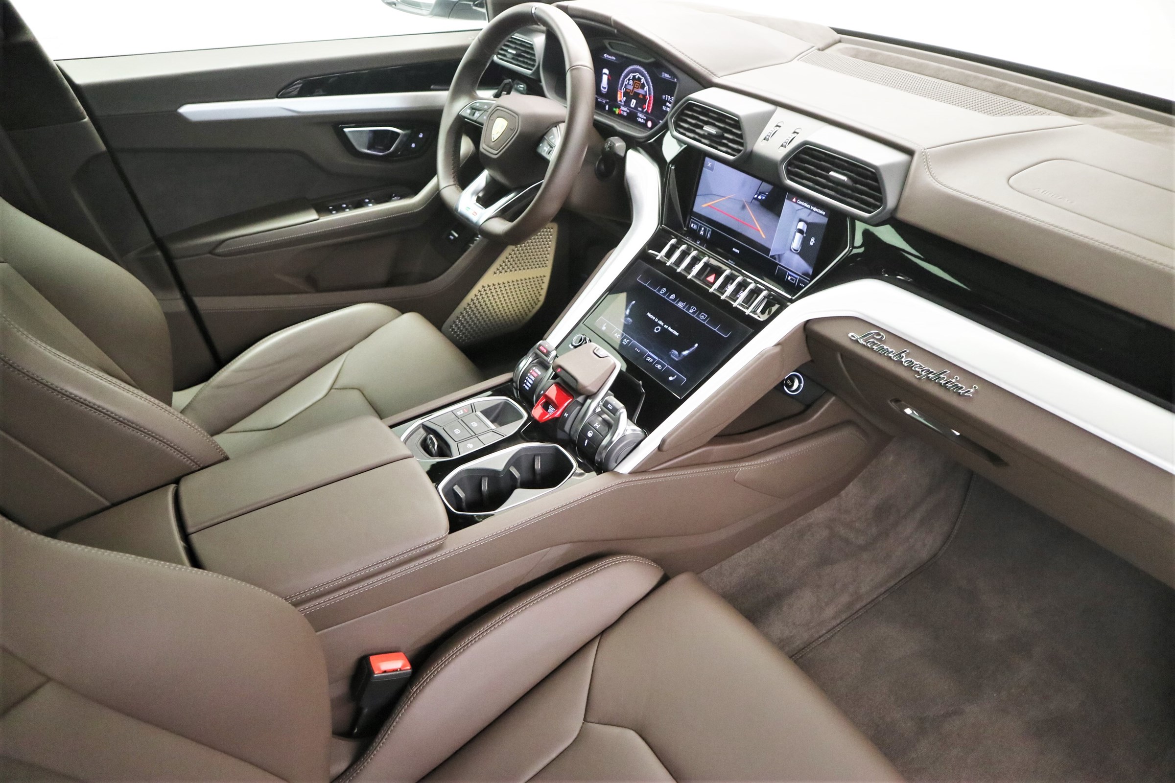 Urus E-Gear thumbnail n°5