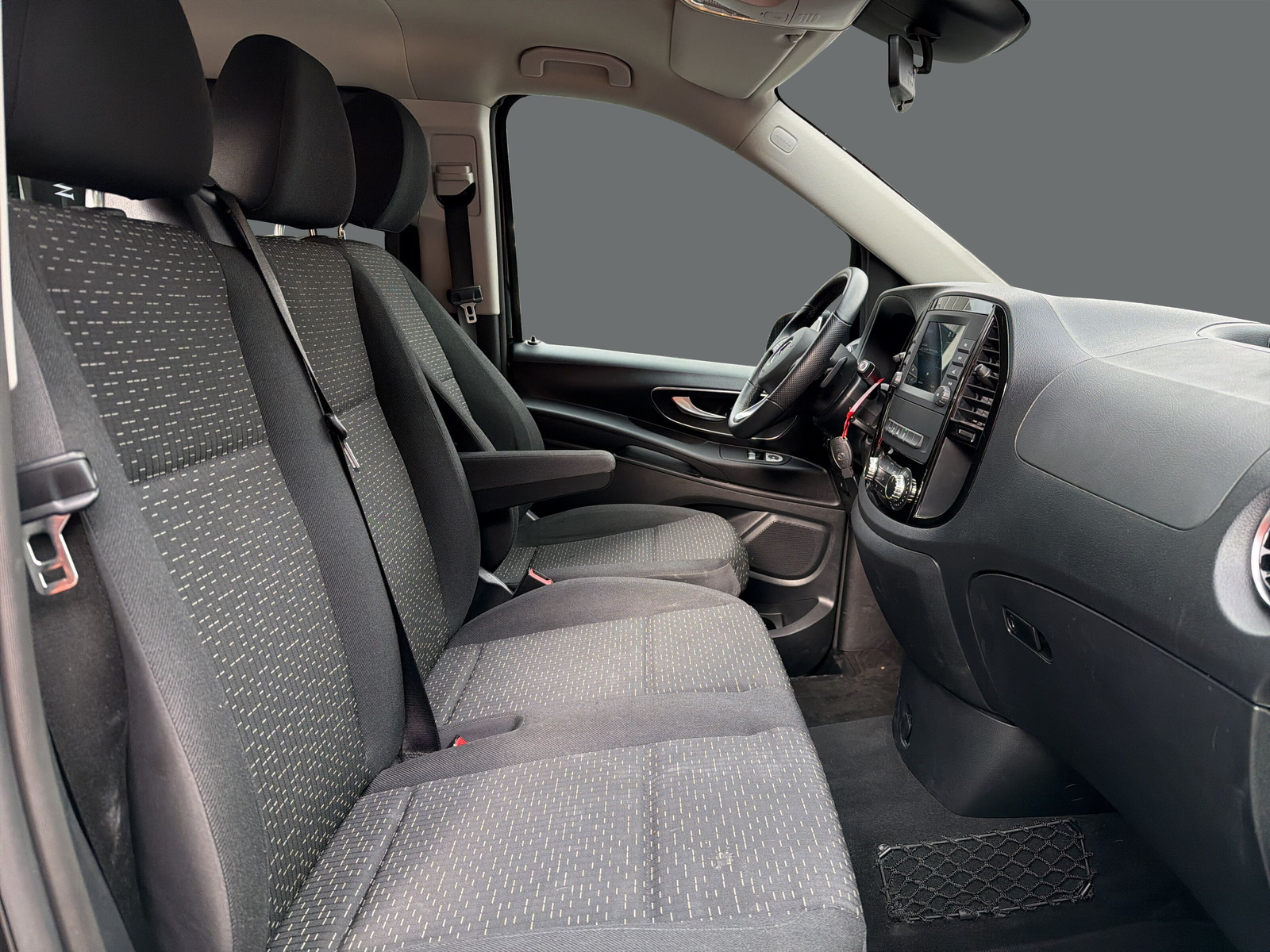 MERCEDES-BENZ Vito 116 CDI L Sel. 4M A - 18