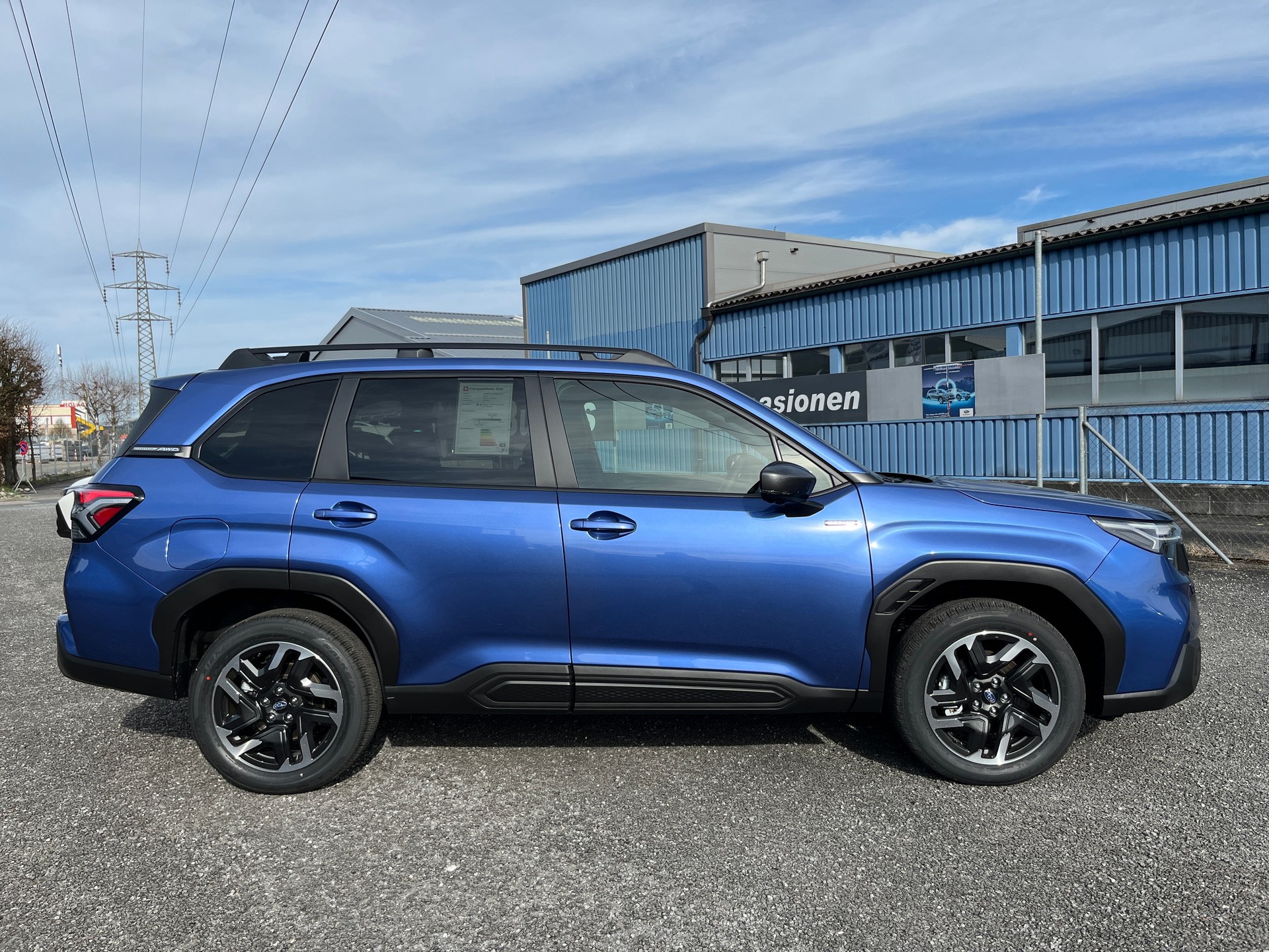 SUBARU Forester 2.0i e-Boxer Swiss Plus Lineartronic - 12