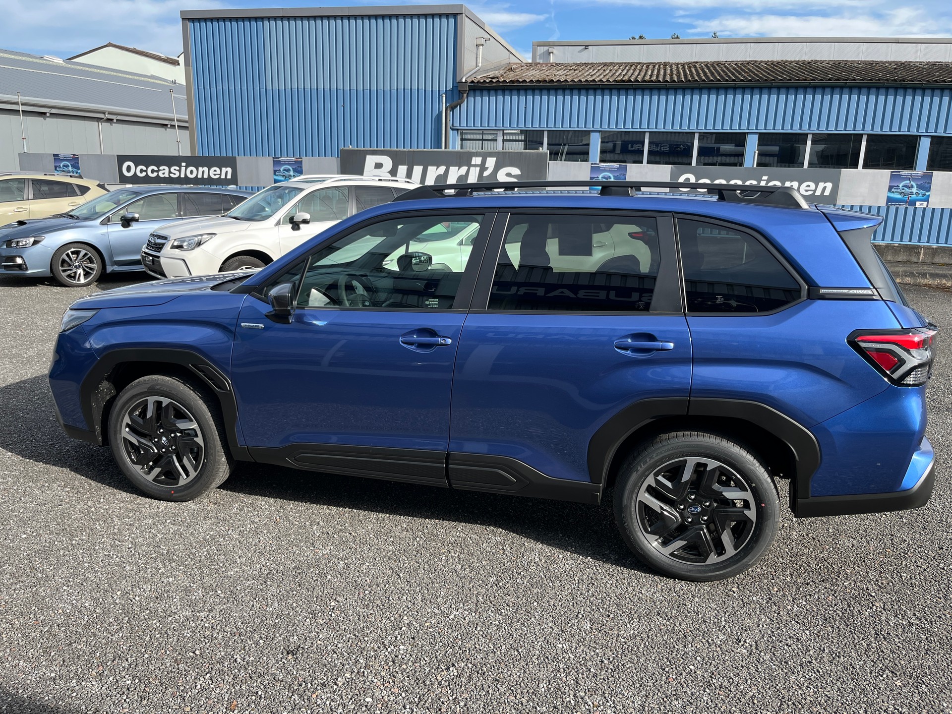 SUBARU Forester 2.0i e-Boxer Swiss Plus Lineartronic - 17