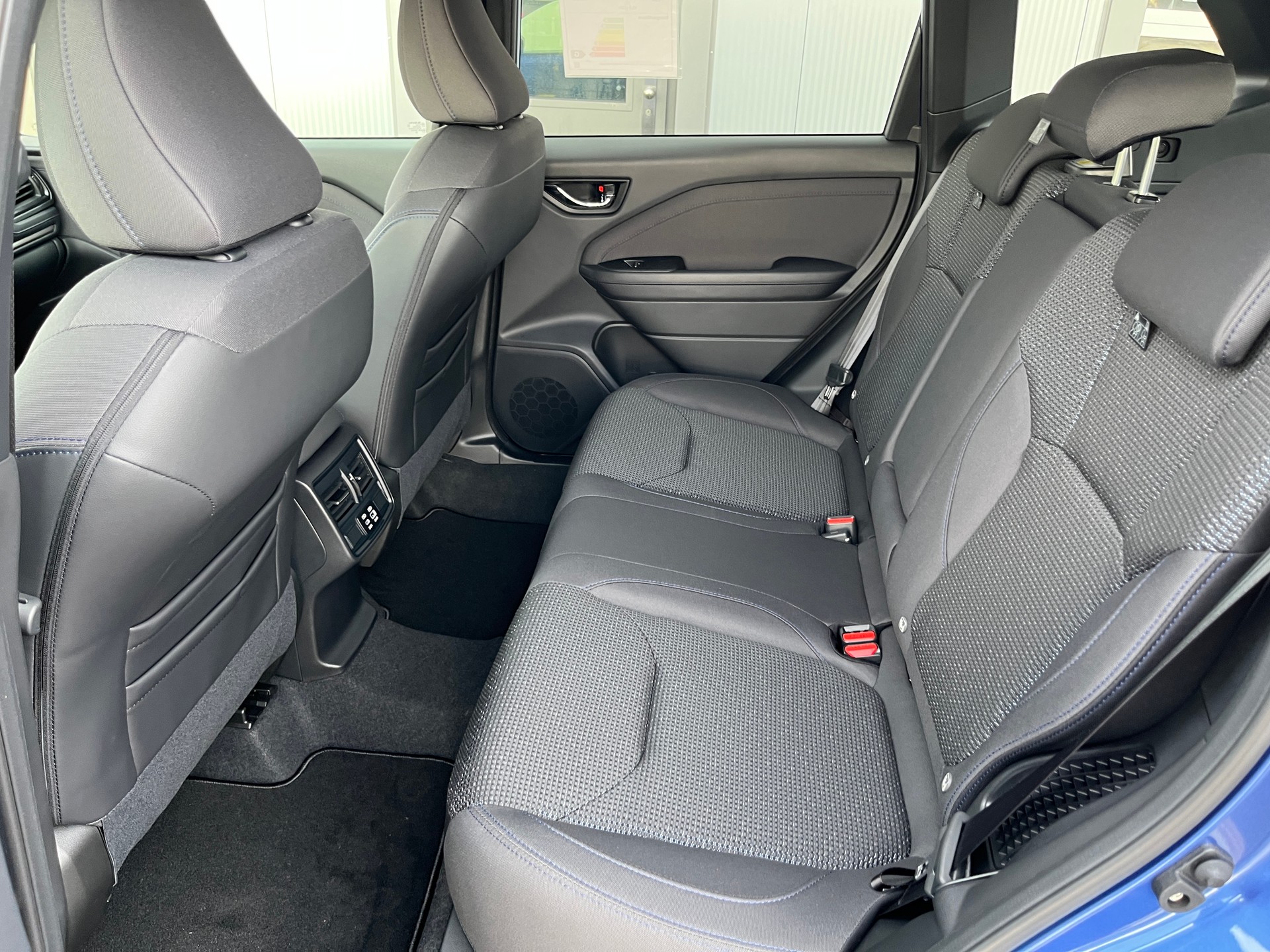 SUBARU Forester 2.0i e-Boxer Swiss Plus Lineartronic - 21