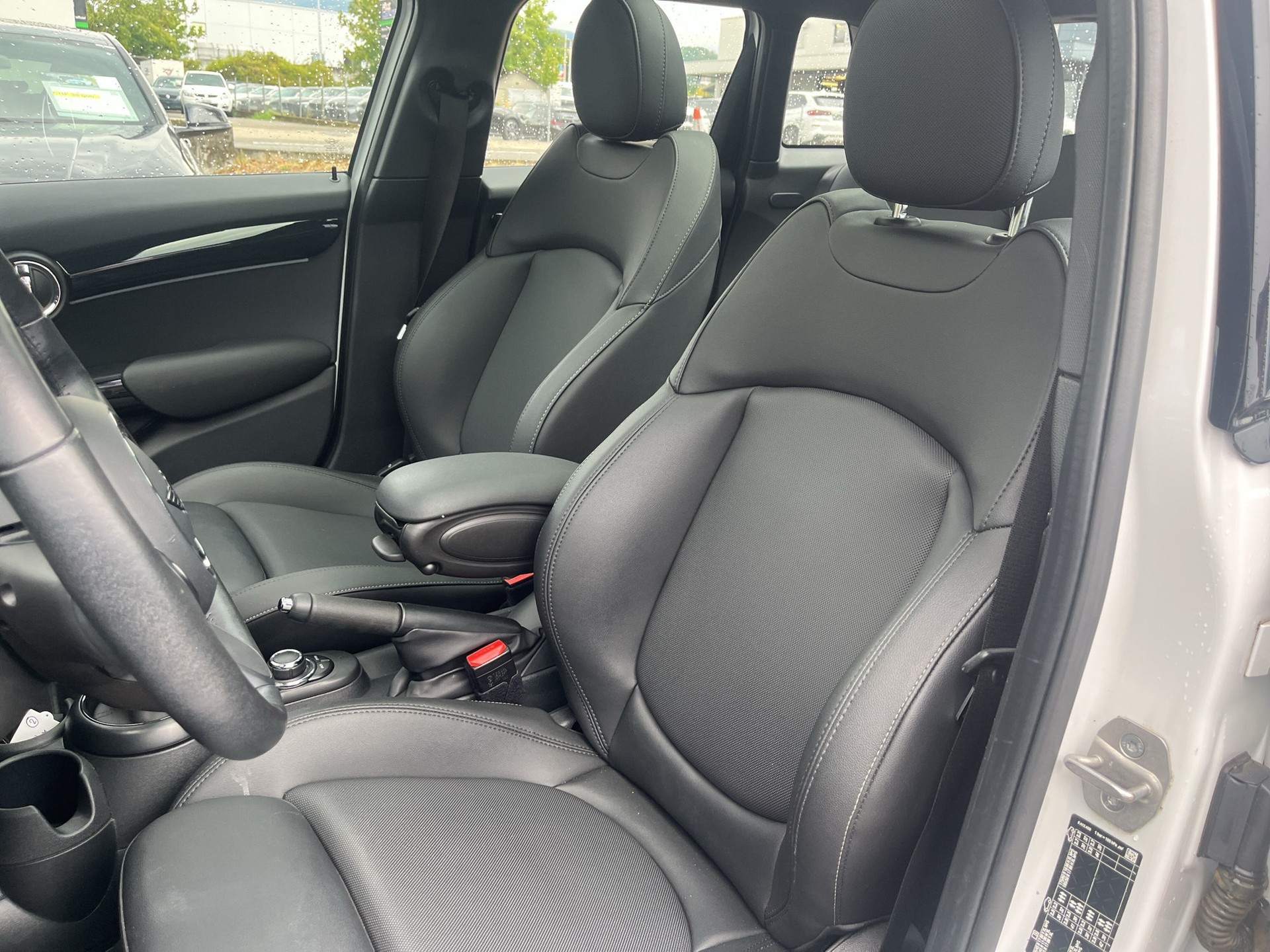MINI Cooper Steptronic DKG - 11
