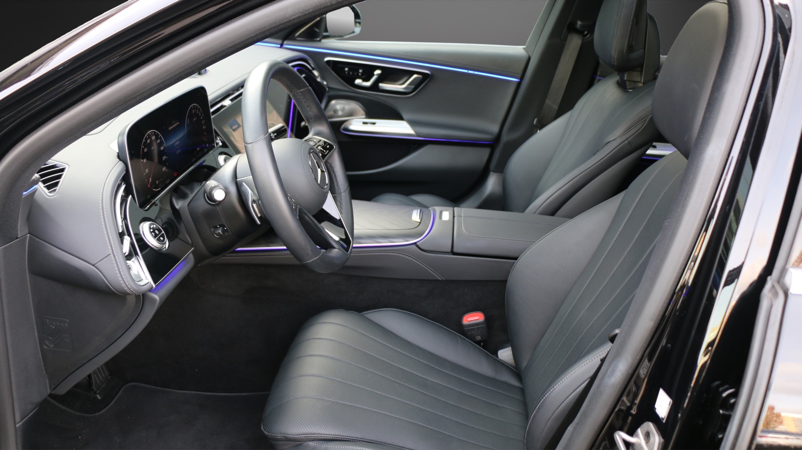 MERCEDES-BENZ E 300 e 4Matic 9G-Tronic - 11