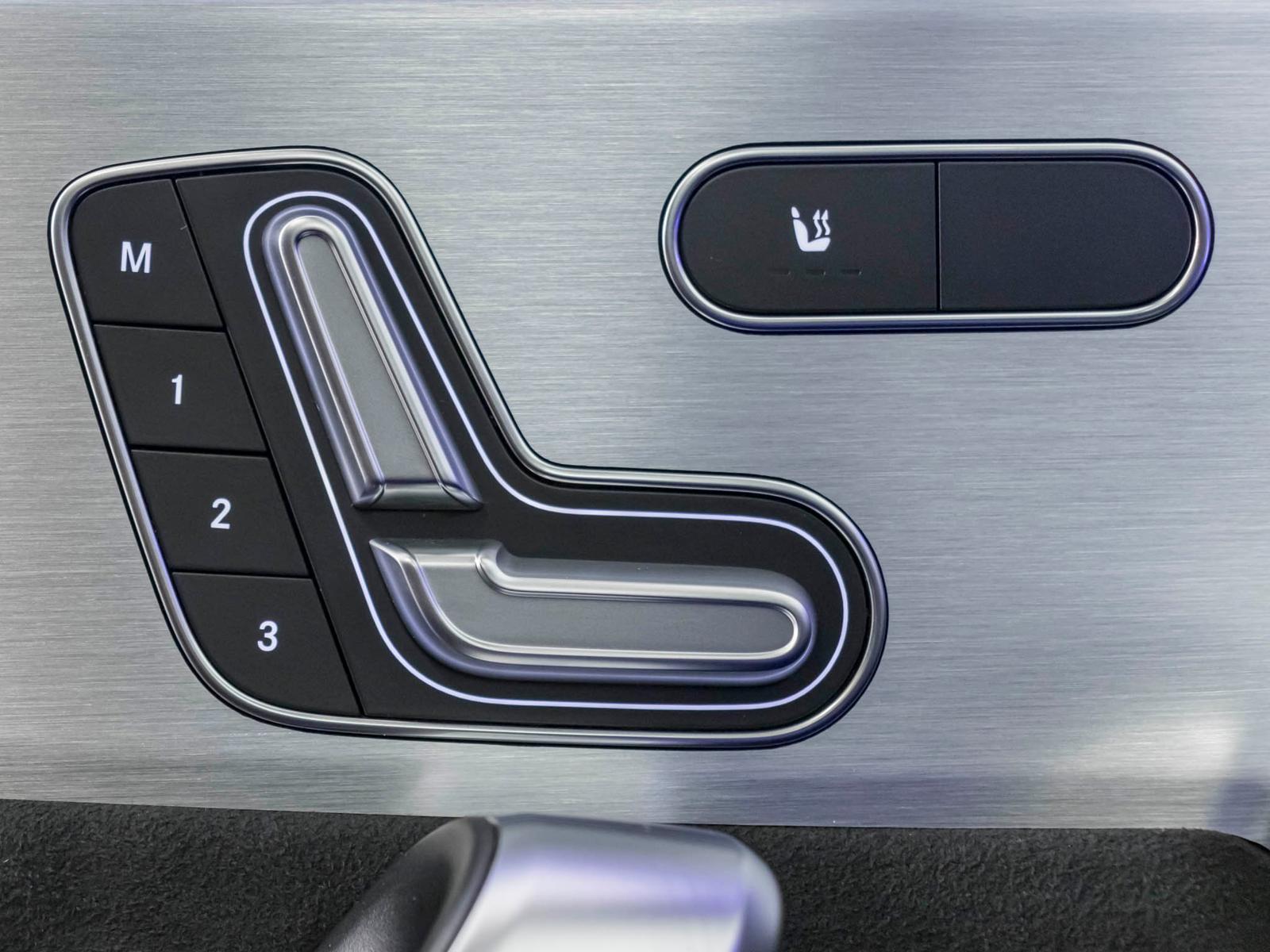 MERCEDES-BENZ CLA 250 4MATIC Shooting Brake - 13