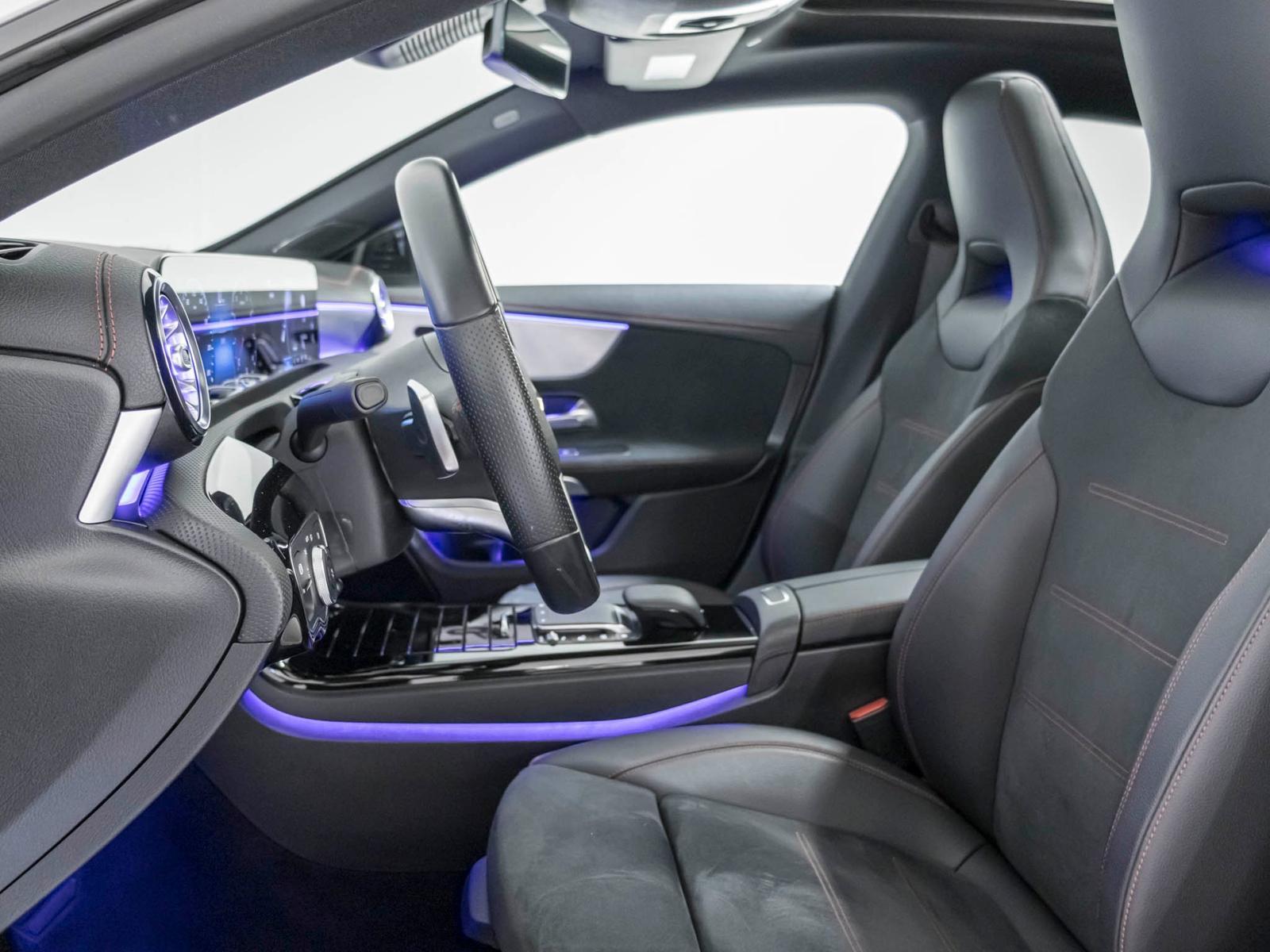 MERCEDES-BENZ CLA 250 4MATIC Shooting Brake - 8