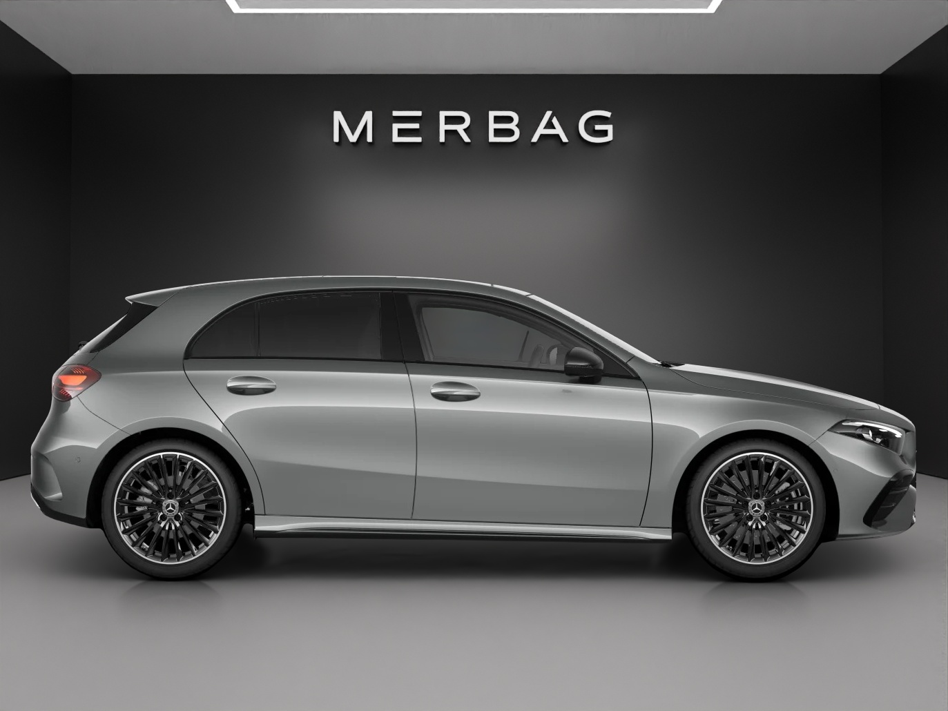 MERCEDES-BENZ A 220 4Matic 8G-DCT - 2