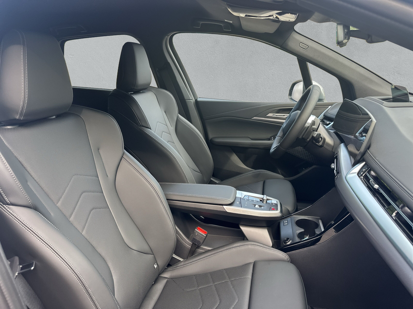 BMW 225e xDrive Active Tourer - 13