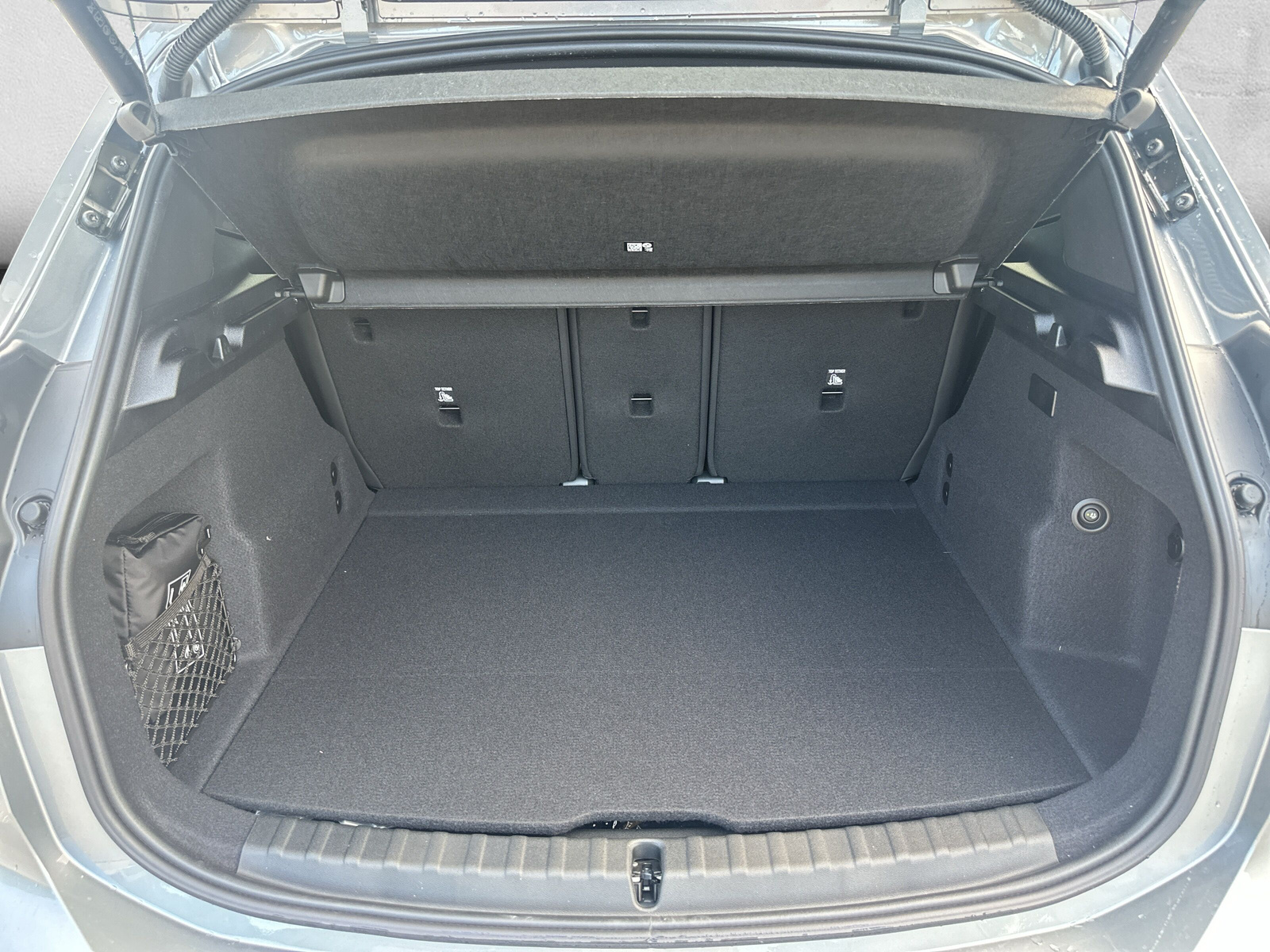 BMW 225e xDrive Active Tourer - 11