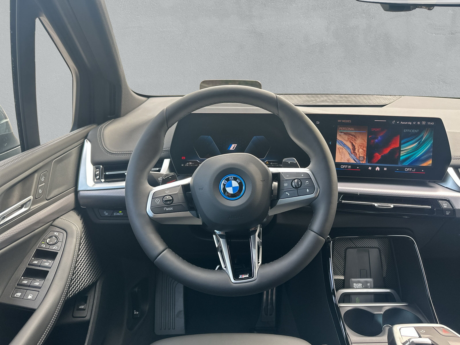 BMW 225e xDrive Active Tourer - 21