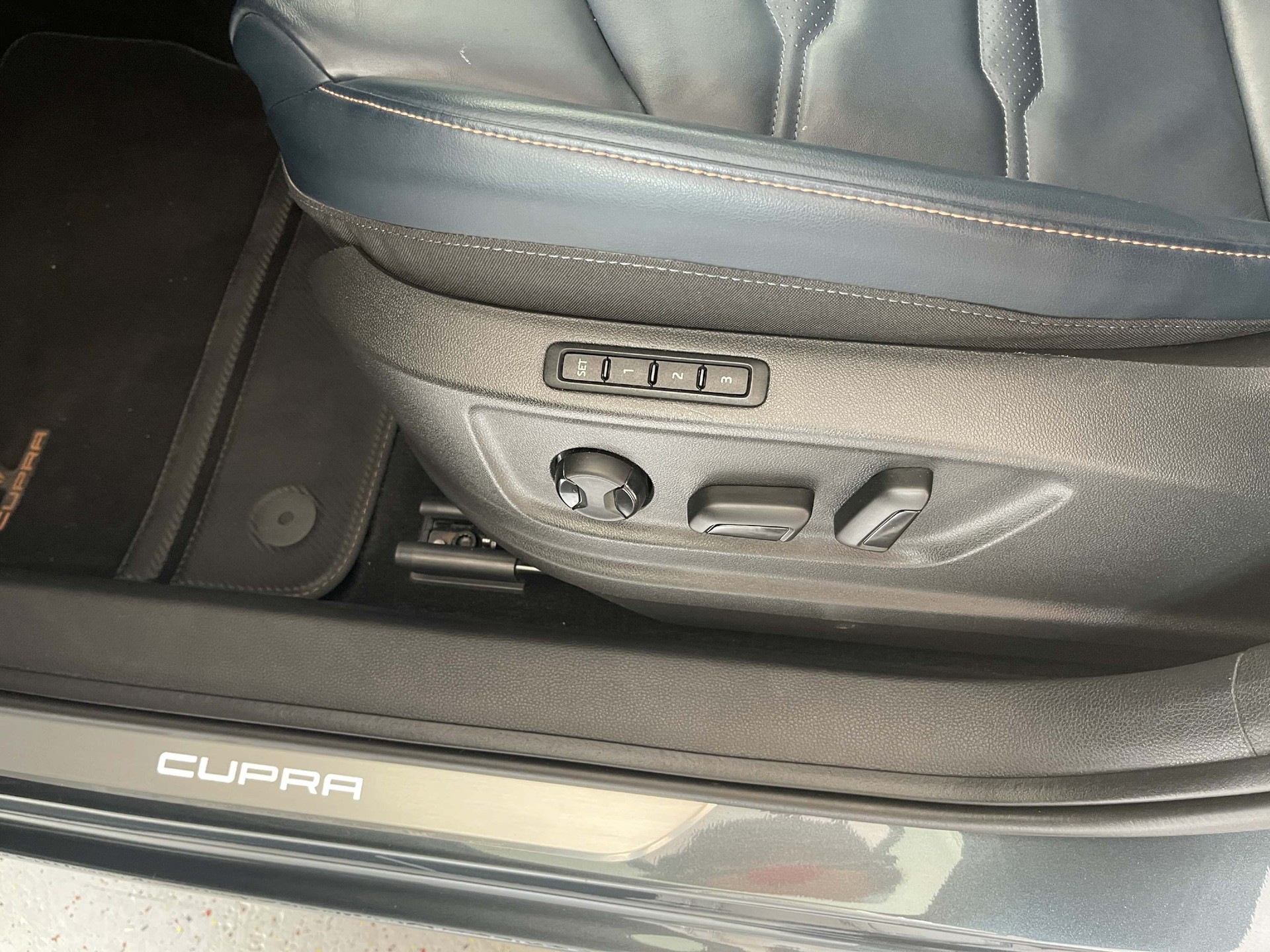 CUPRA Ateca Cupra 2.0 TSI 4Drive DSG - 14