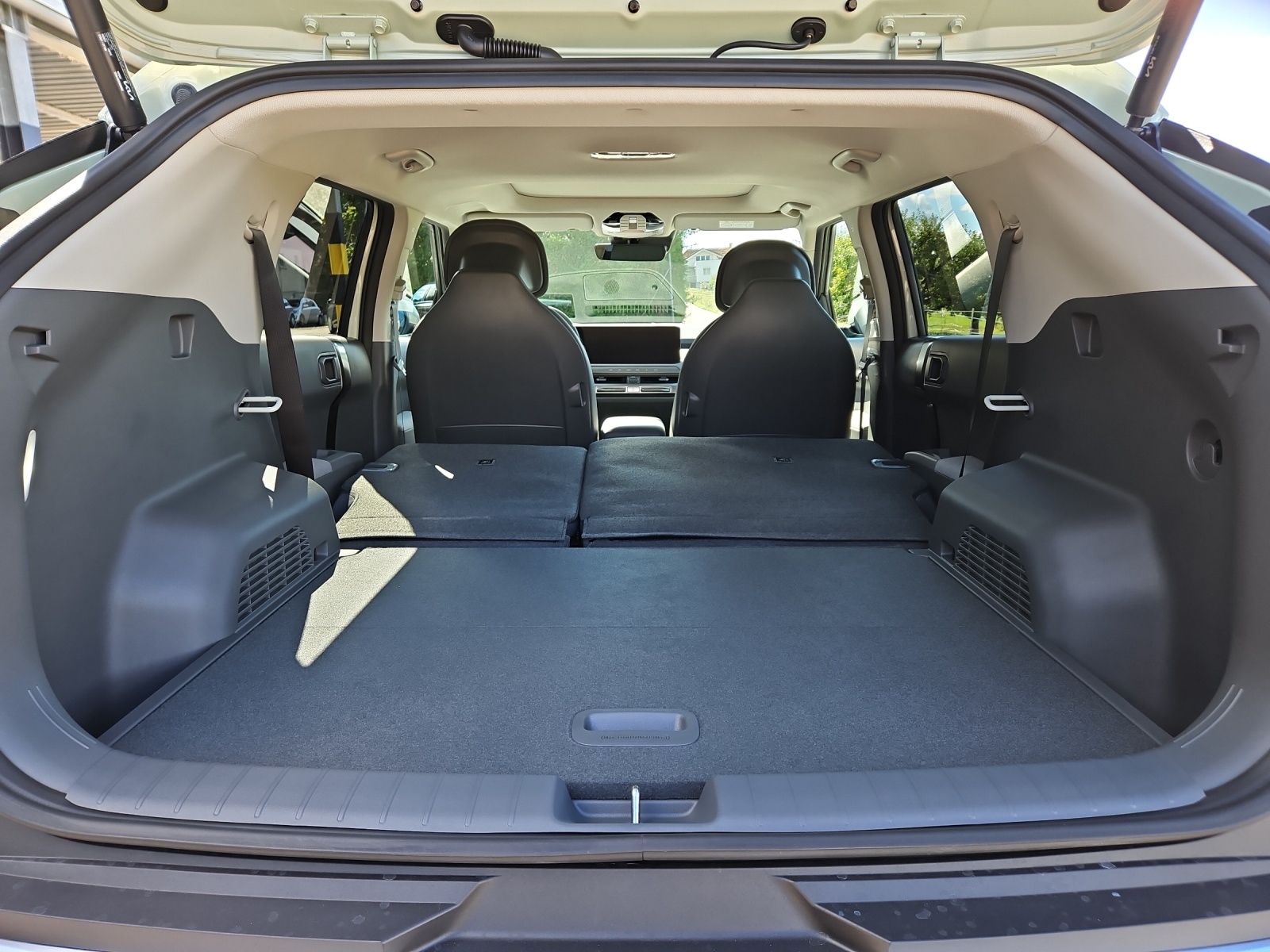 KIA EV3 81 kWh Earth+ - 10