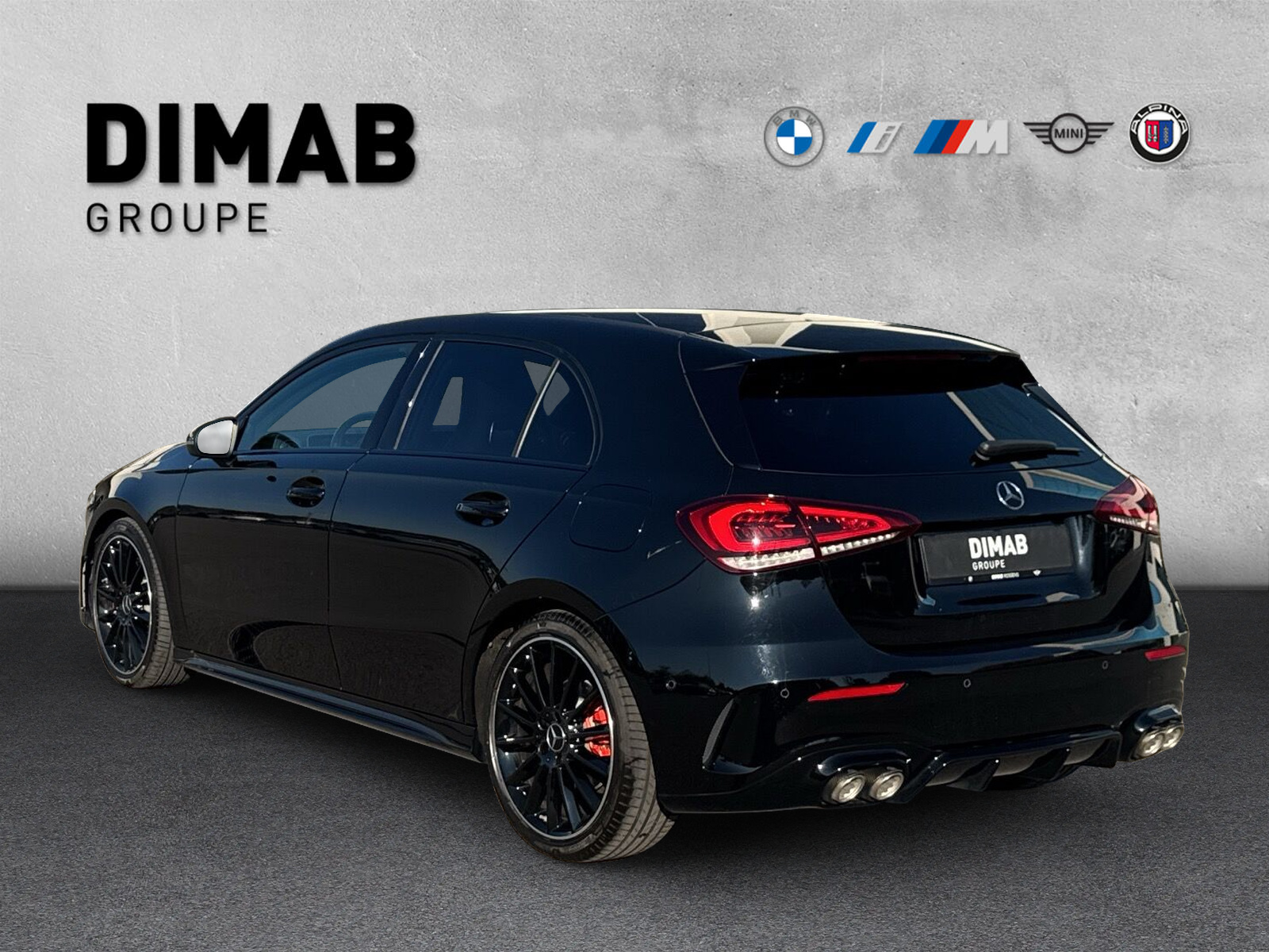 MERCEDES-BENZ A 250 AMG Line 4Matic - 3
