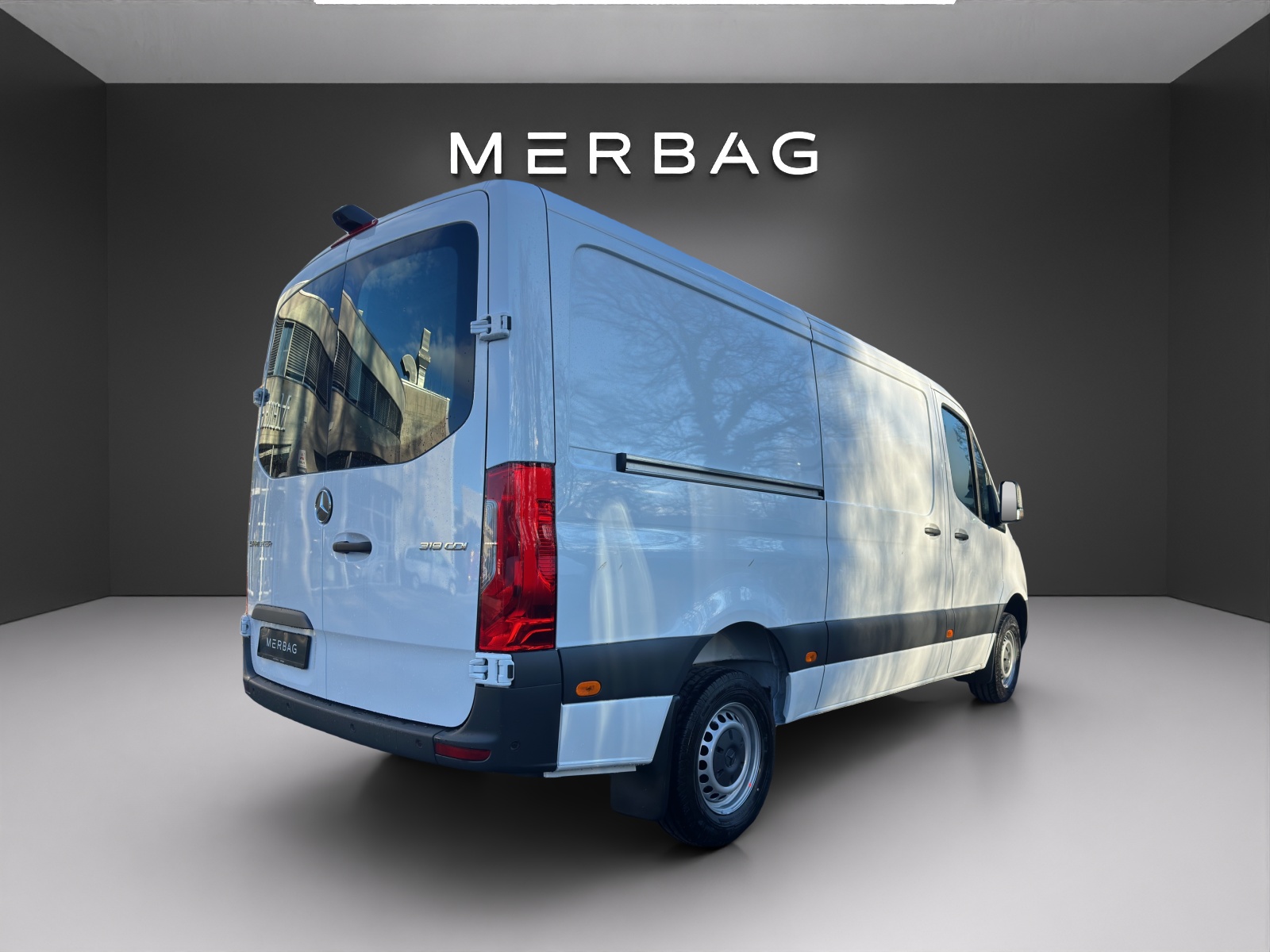 MERCEDES-BENZ Sprinter 319 CDI Standard 9G-TRONIC - 2